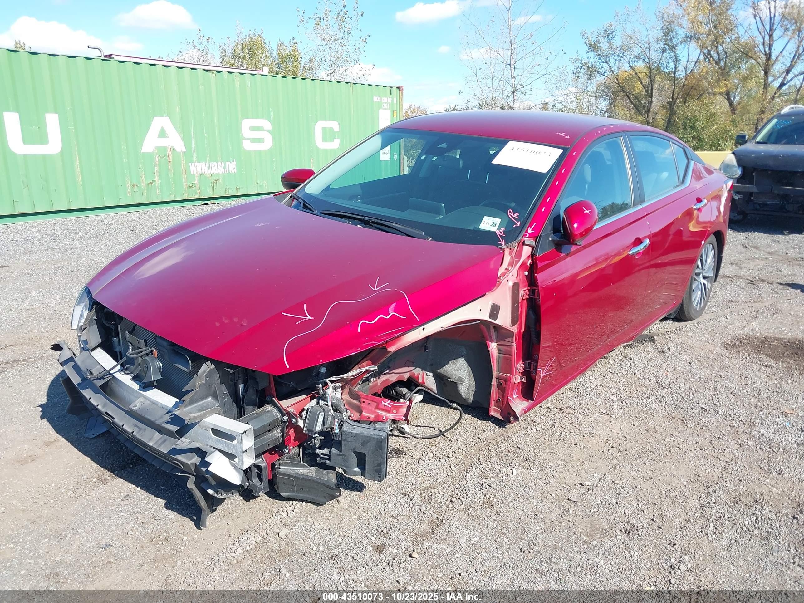 NISSAN ALTIMA image 6