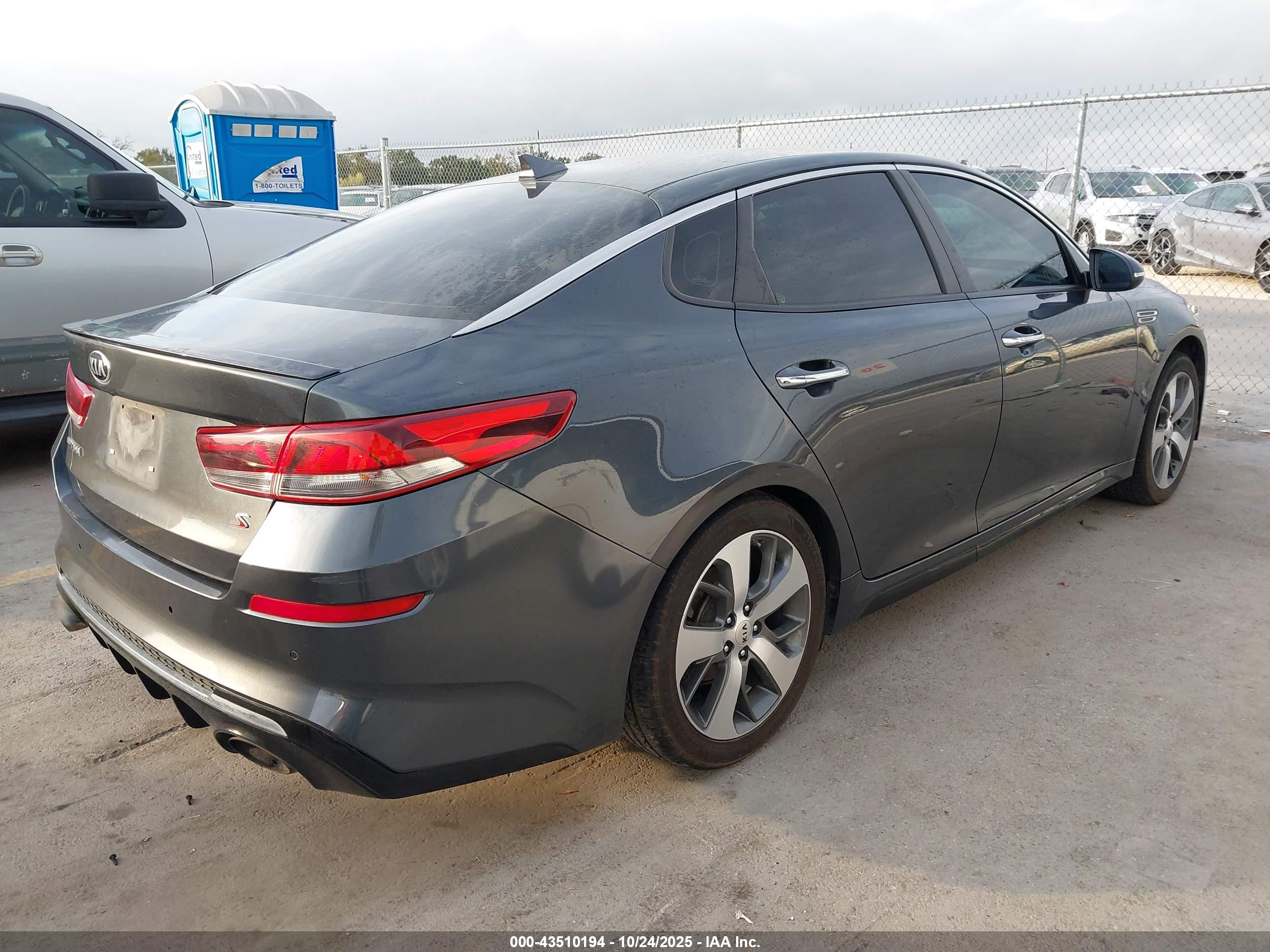 KIA OPTIMA image 4