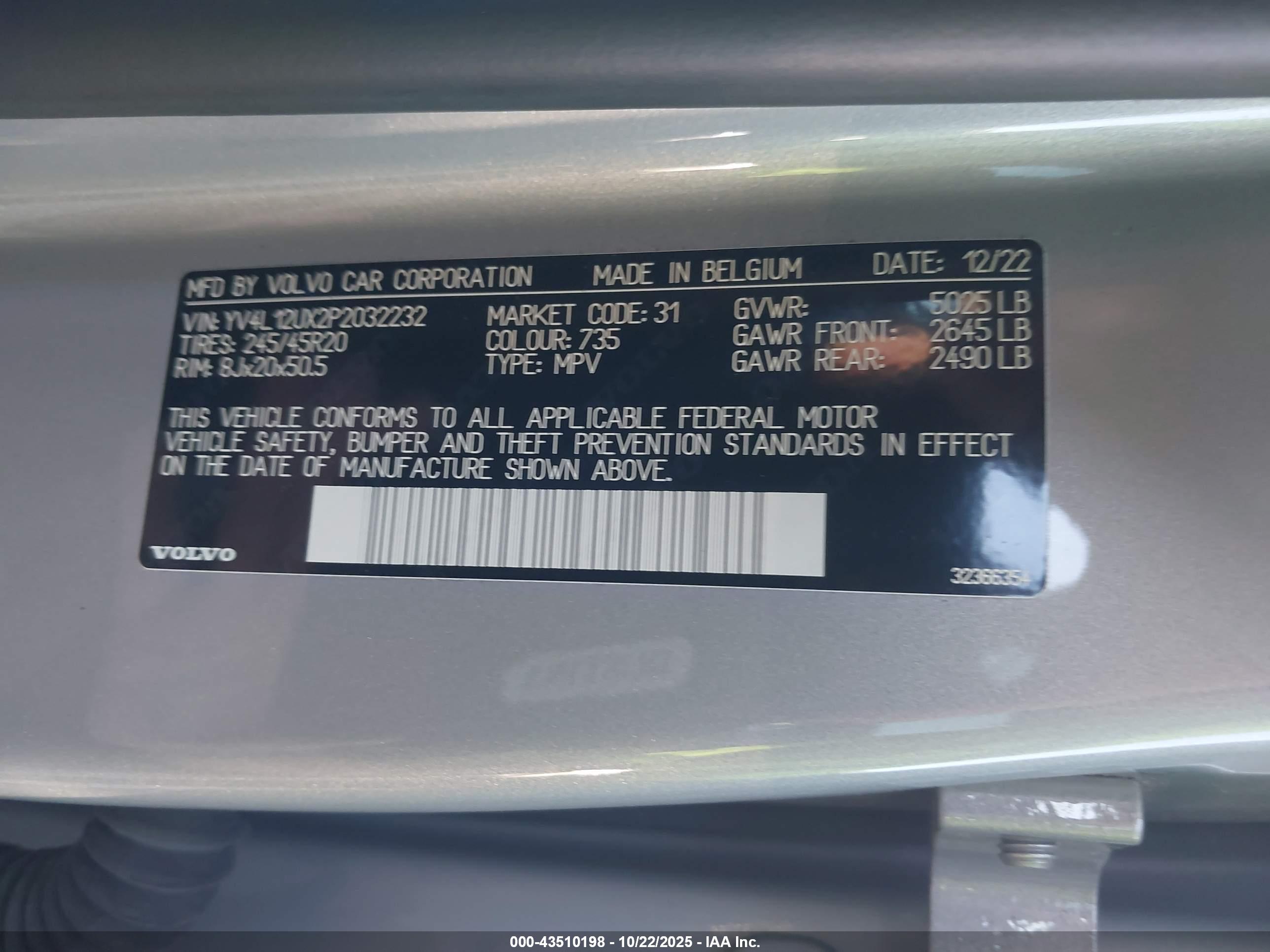 VOLVO XC40 image 9