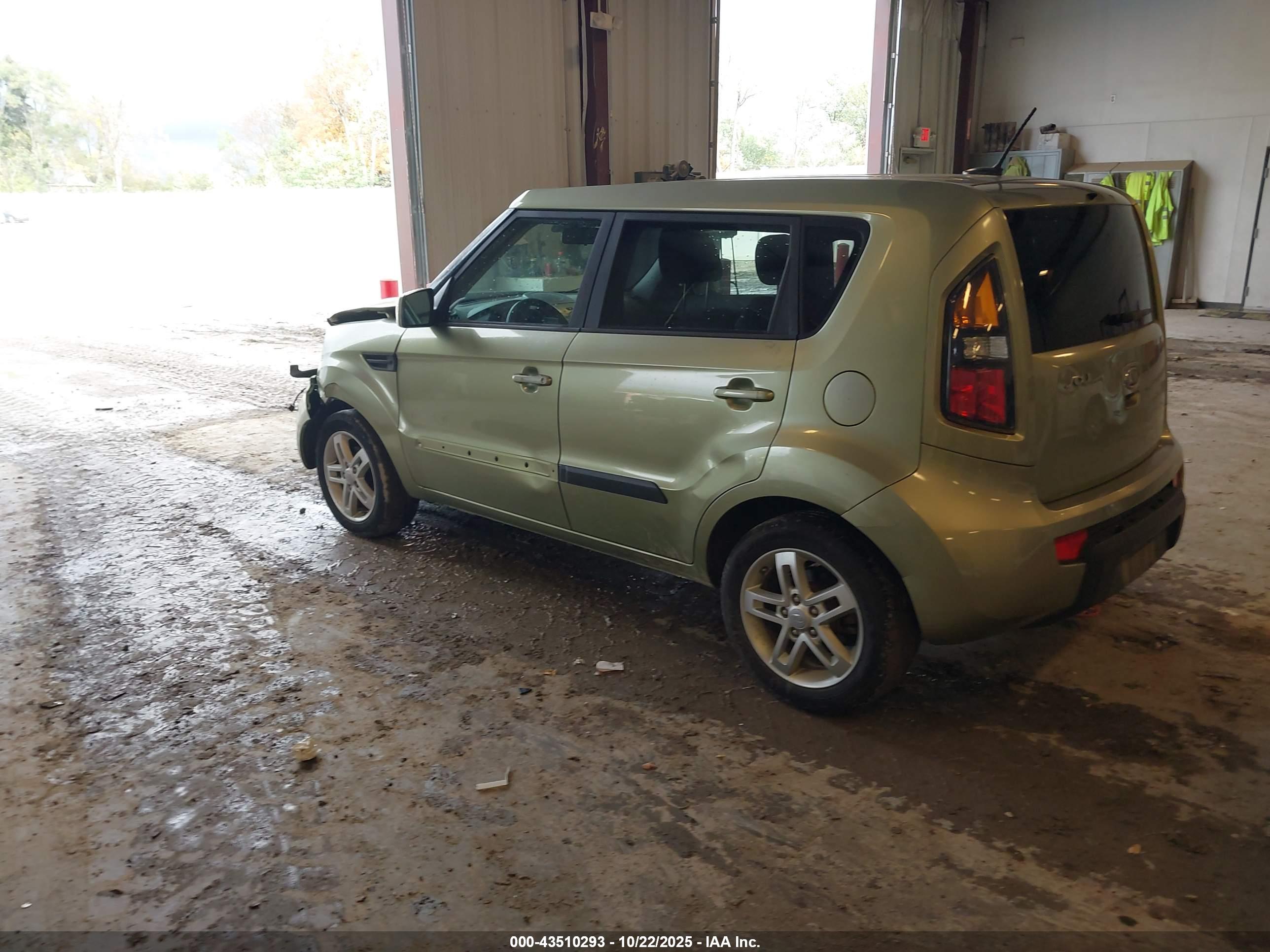 KIA SOUL image 3
