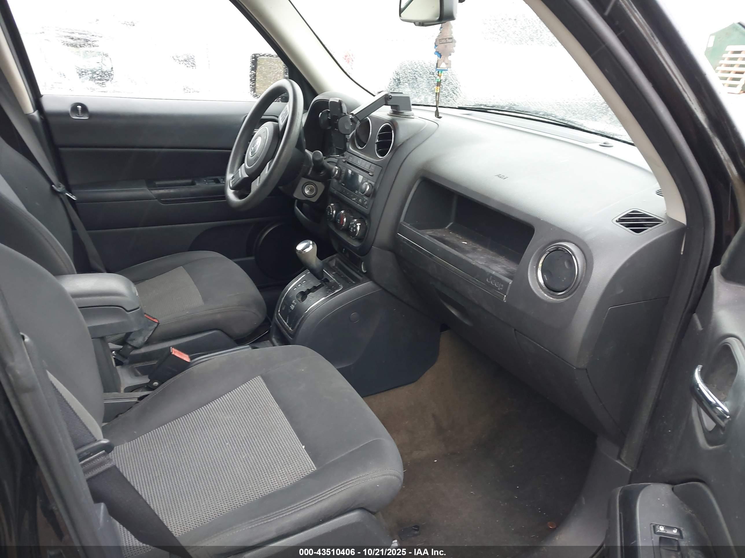 JEEP PATRIOT image 5