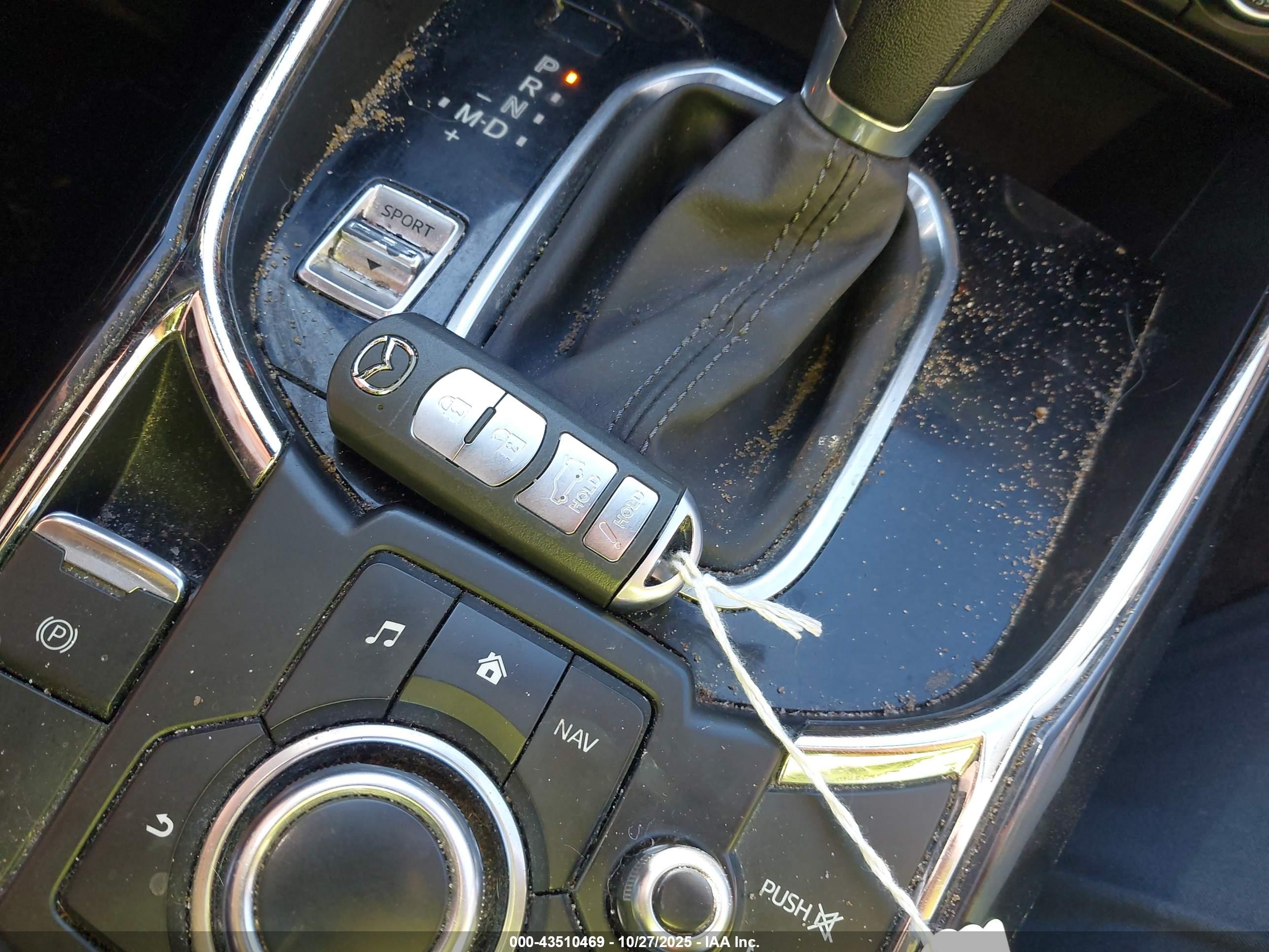 MAZDA CX-9 image 11