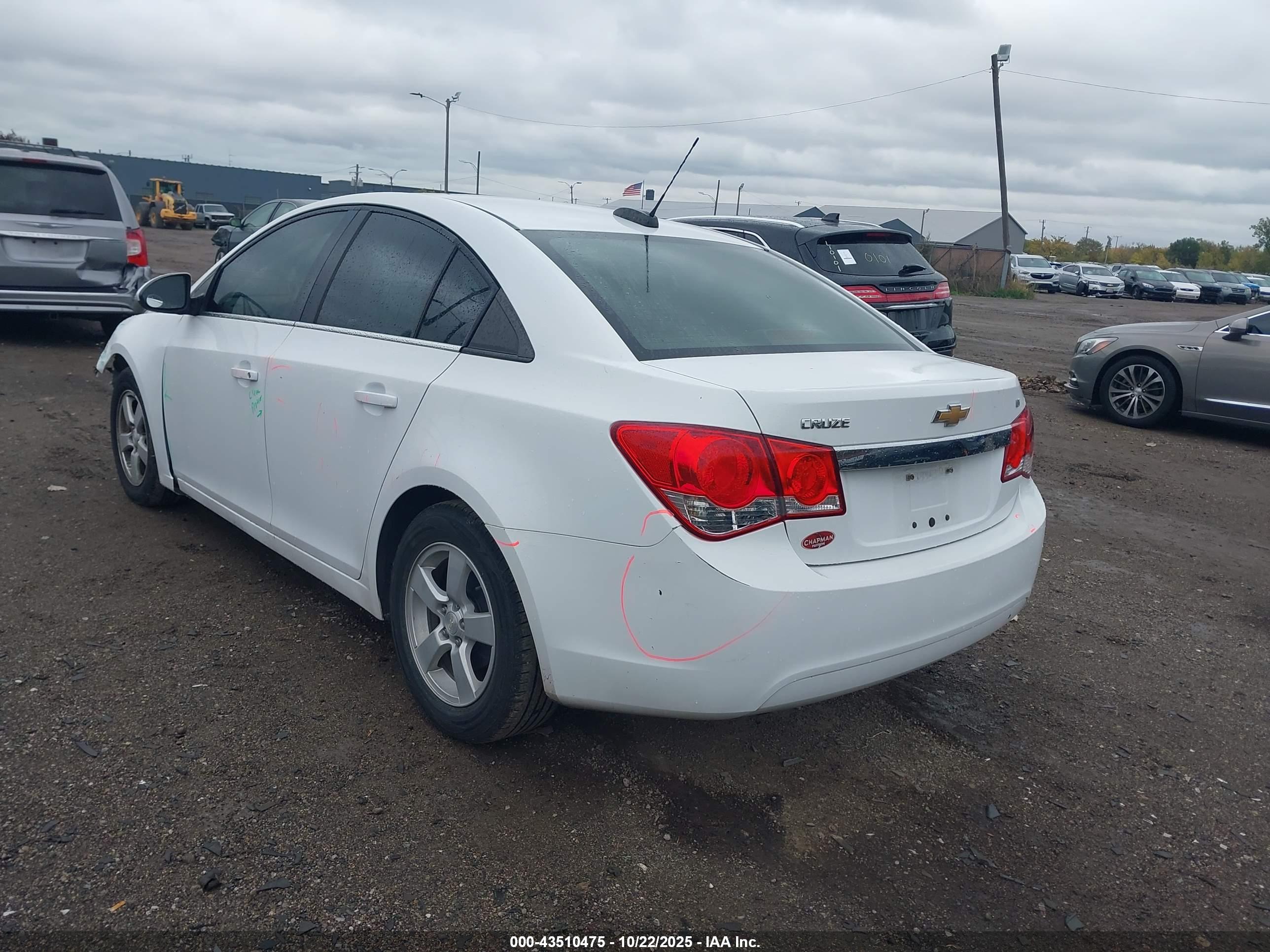CHEVROLET CRUZE image 3