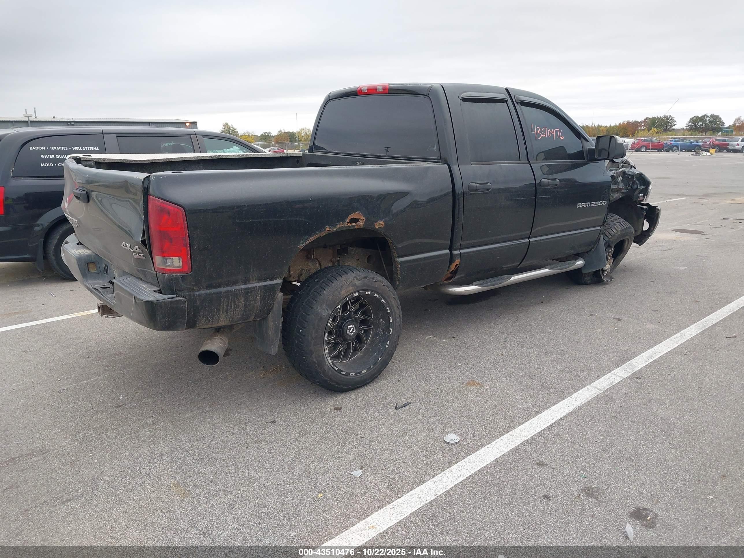 DODGE RAM image 4