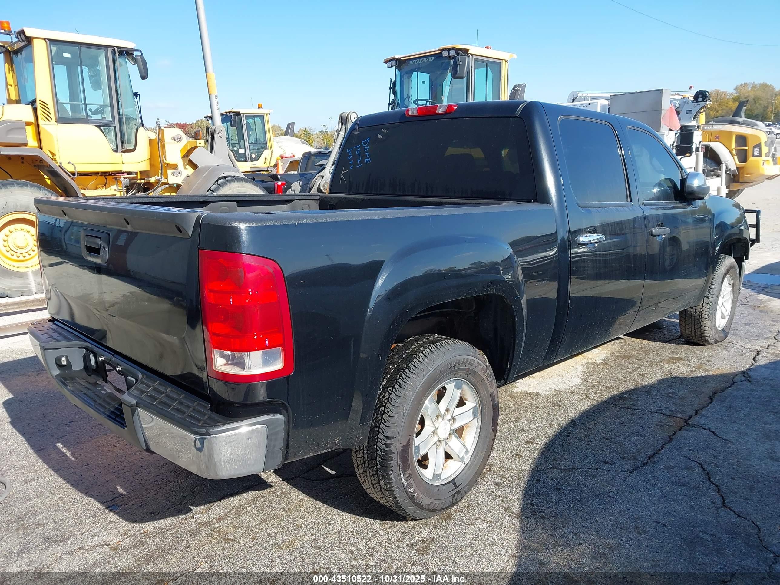 GMC SIERRA image 4