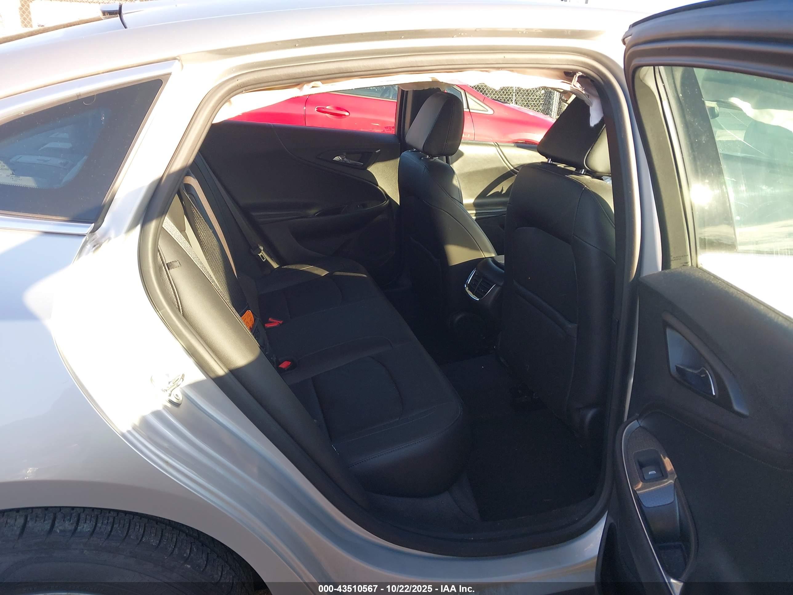 CHEVROLET MALIBU image 8