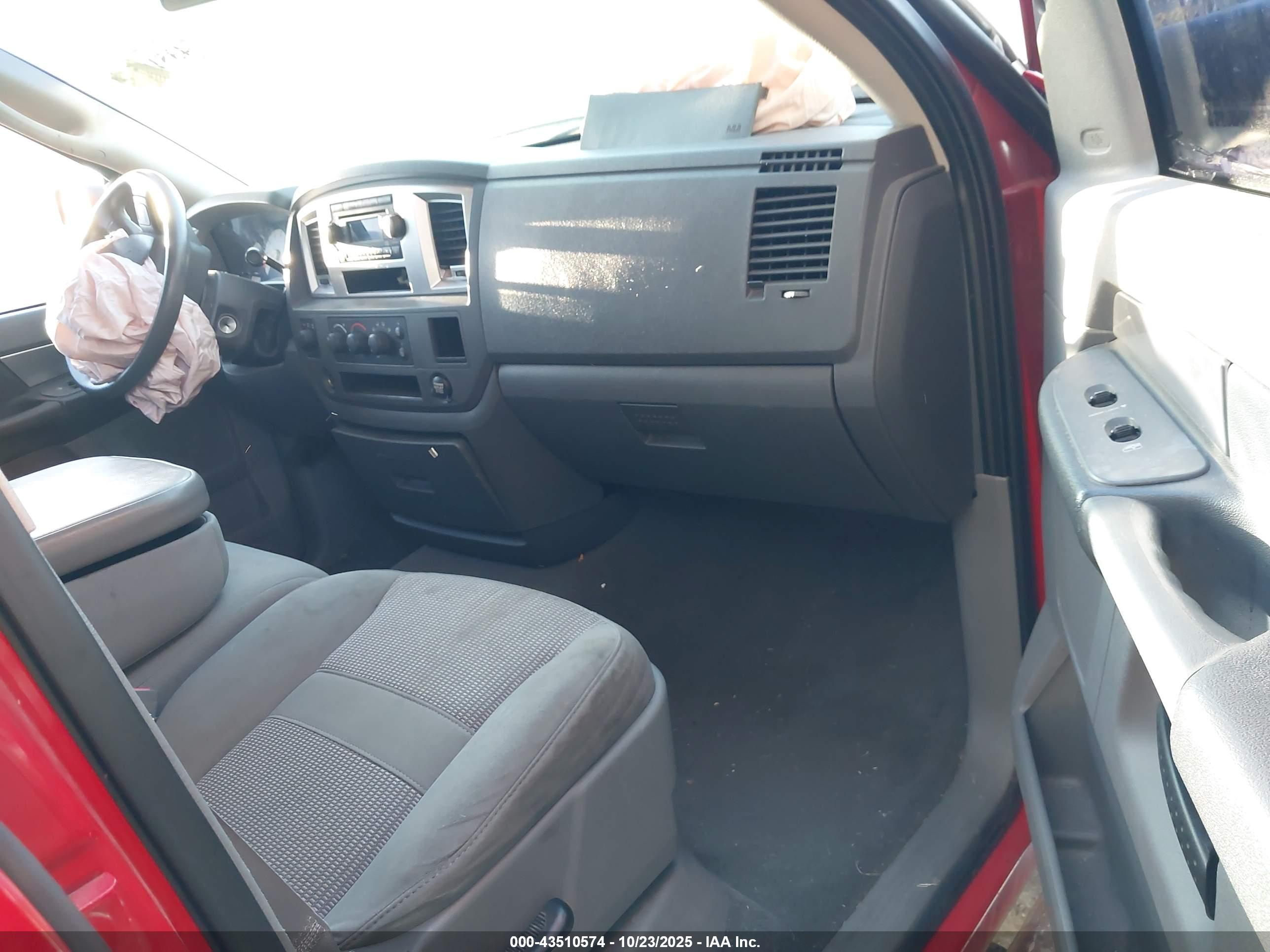 DODGE RAM image 5