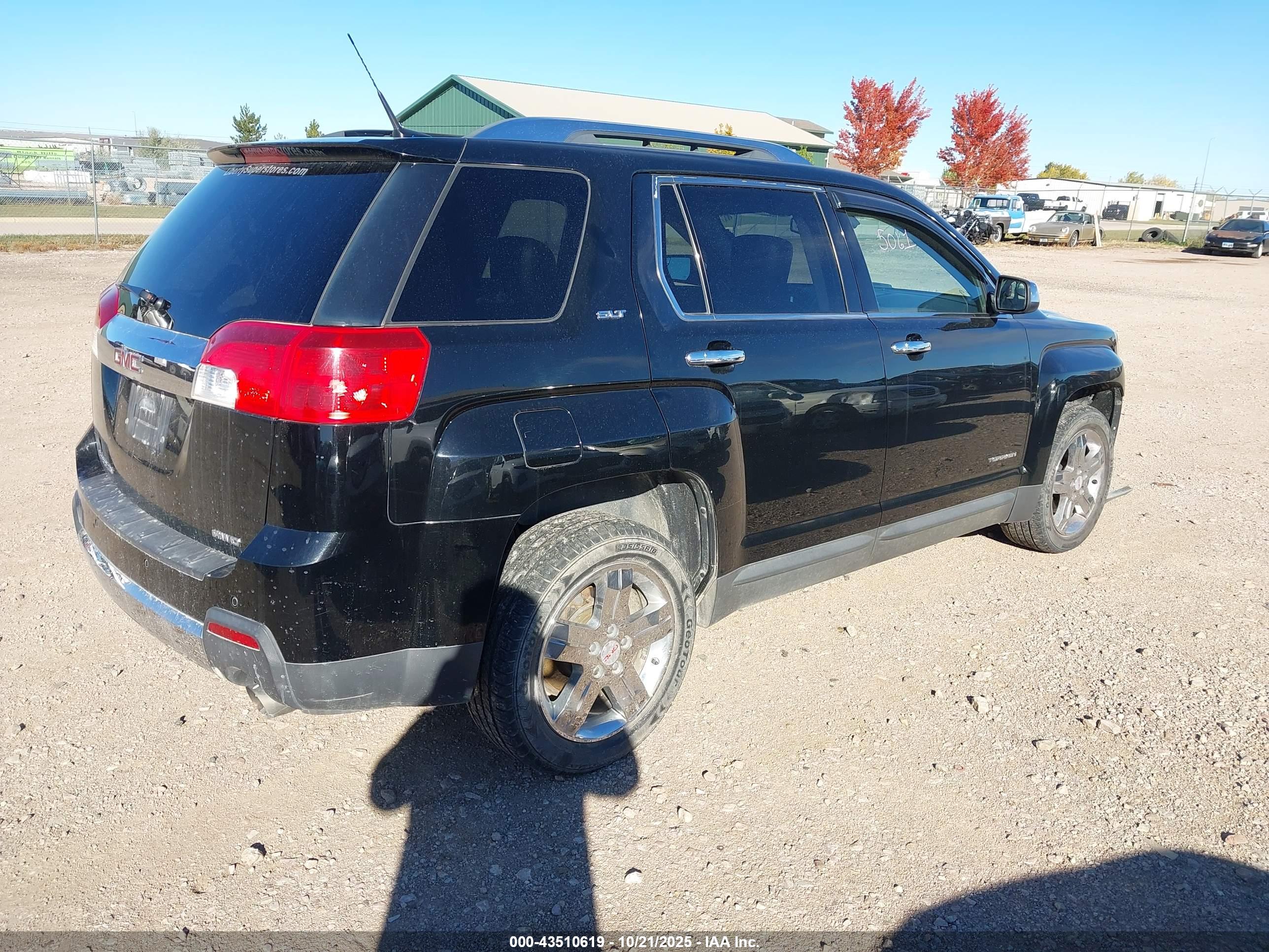 GMC TERRAIN image 4