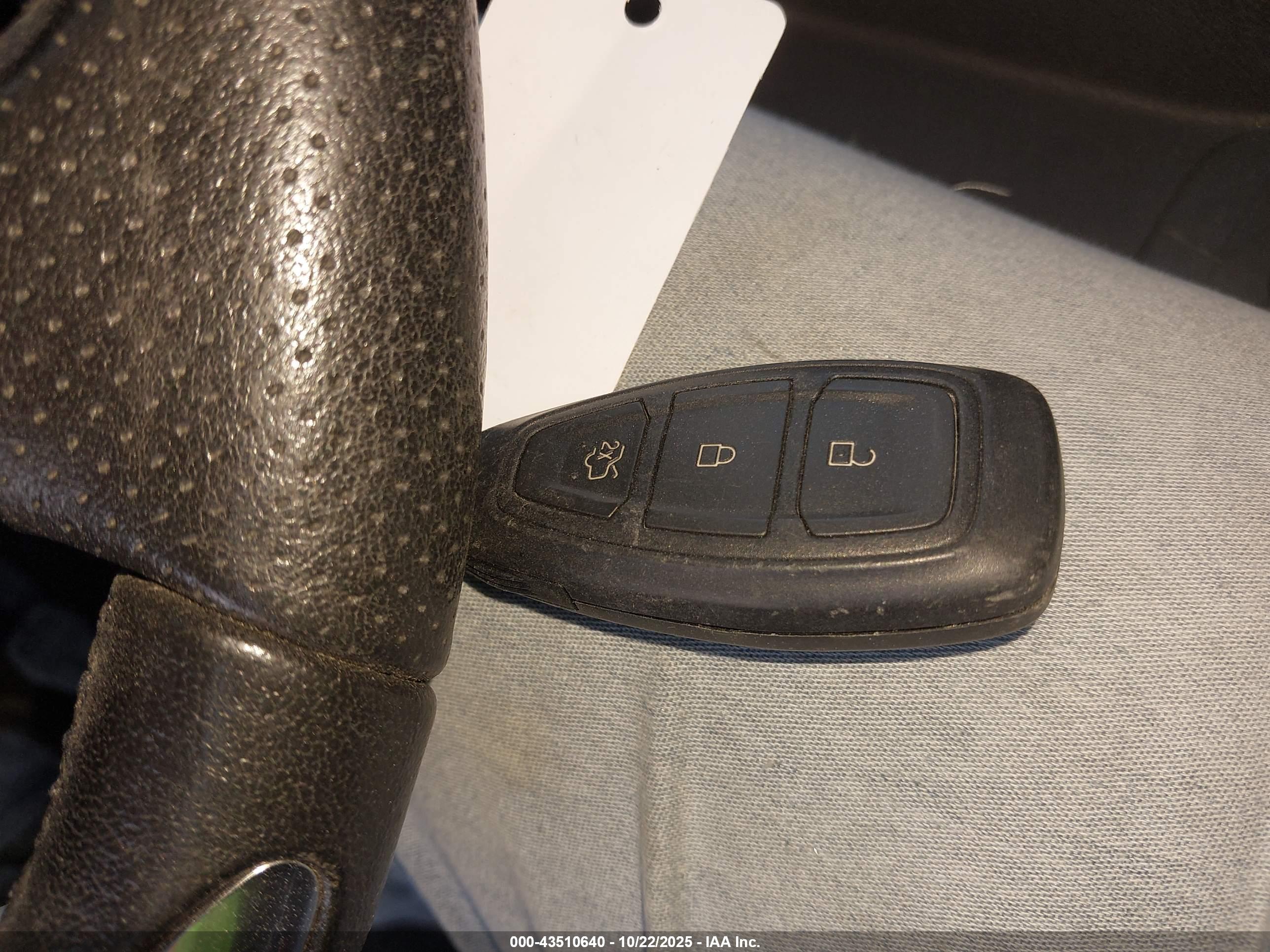 FORD FOCUS image 11