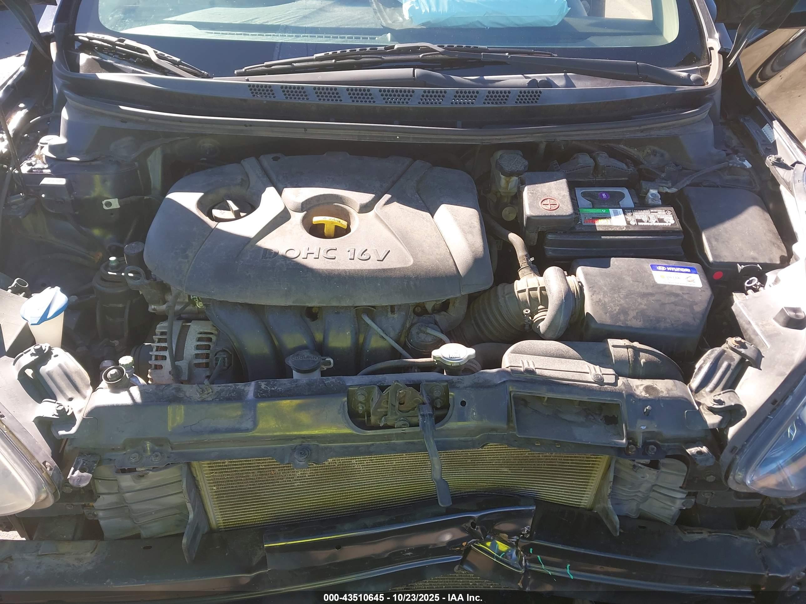 HYUNDAI ELANTRA image 10