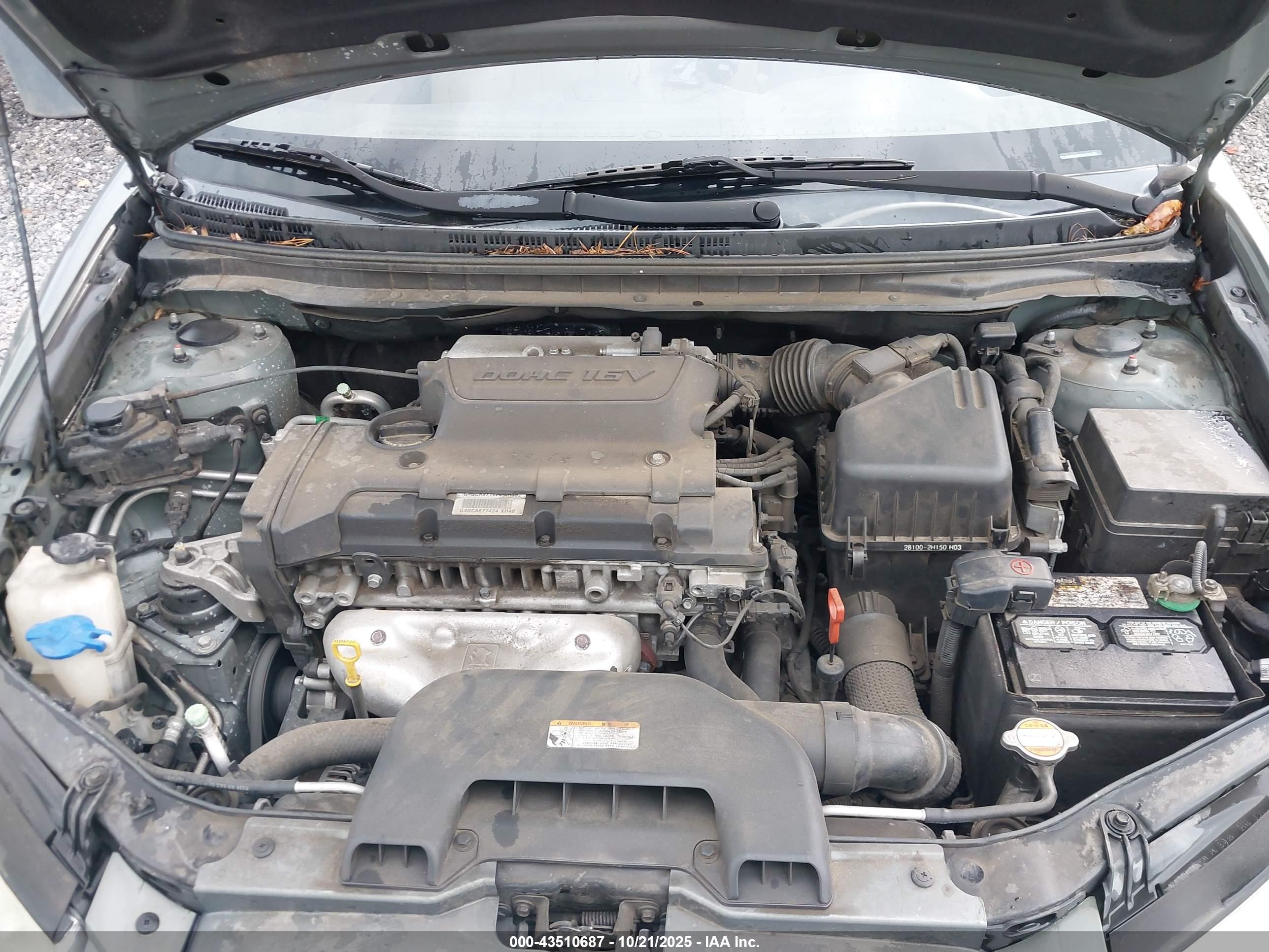 HYUNDAI ELANTRA image 10