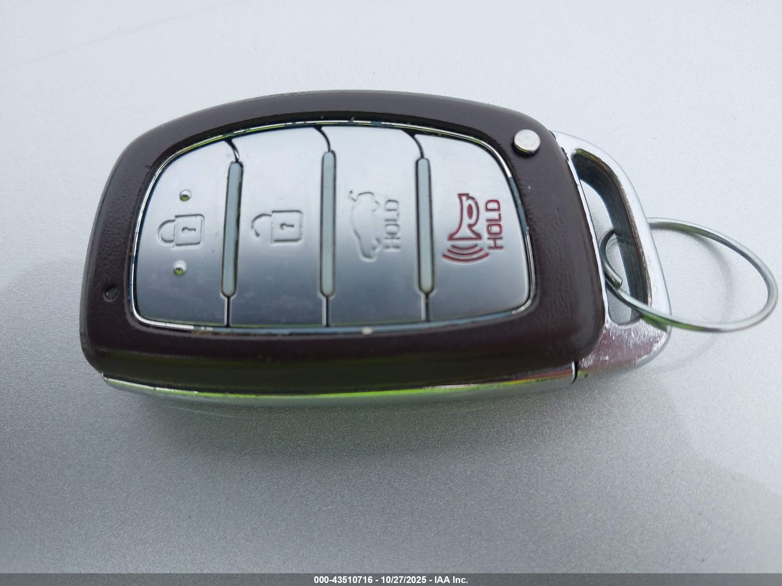 HYUNDAI SONATA image 11