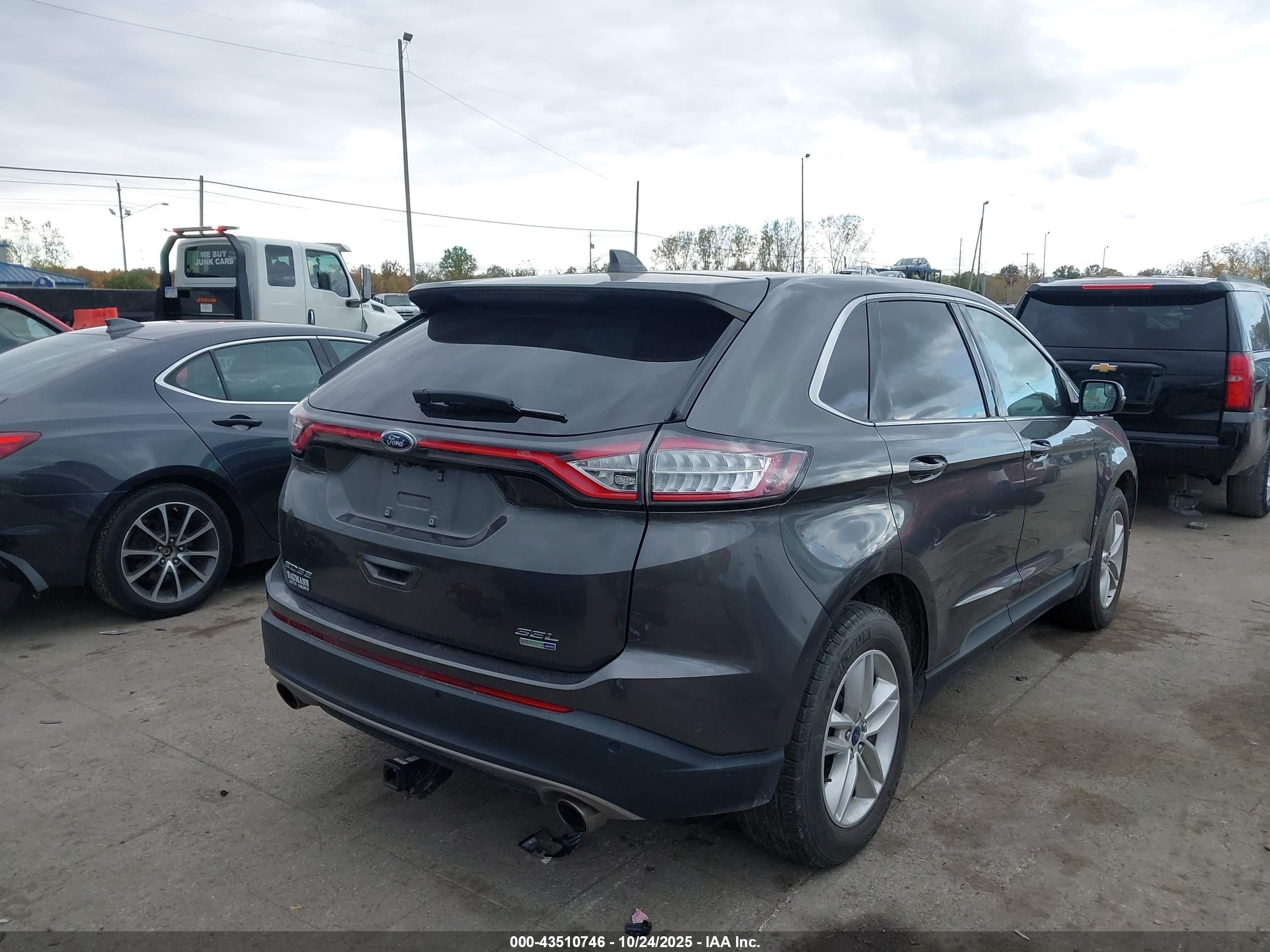 FORD EDGE image 4