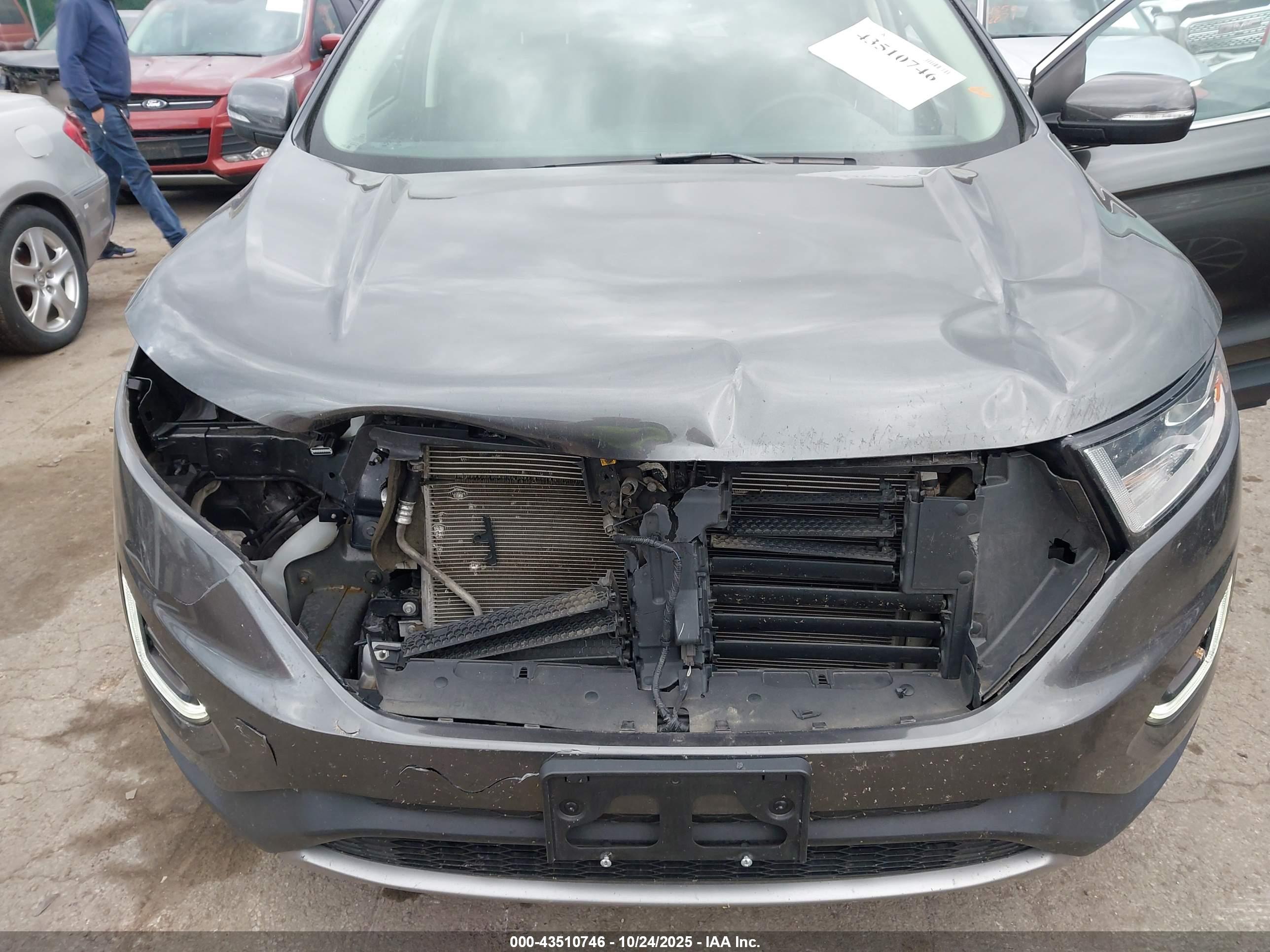 FORD EDGE image 6