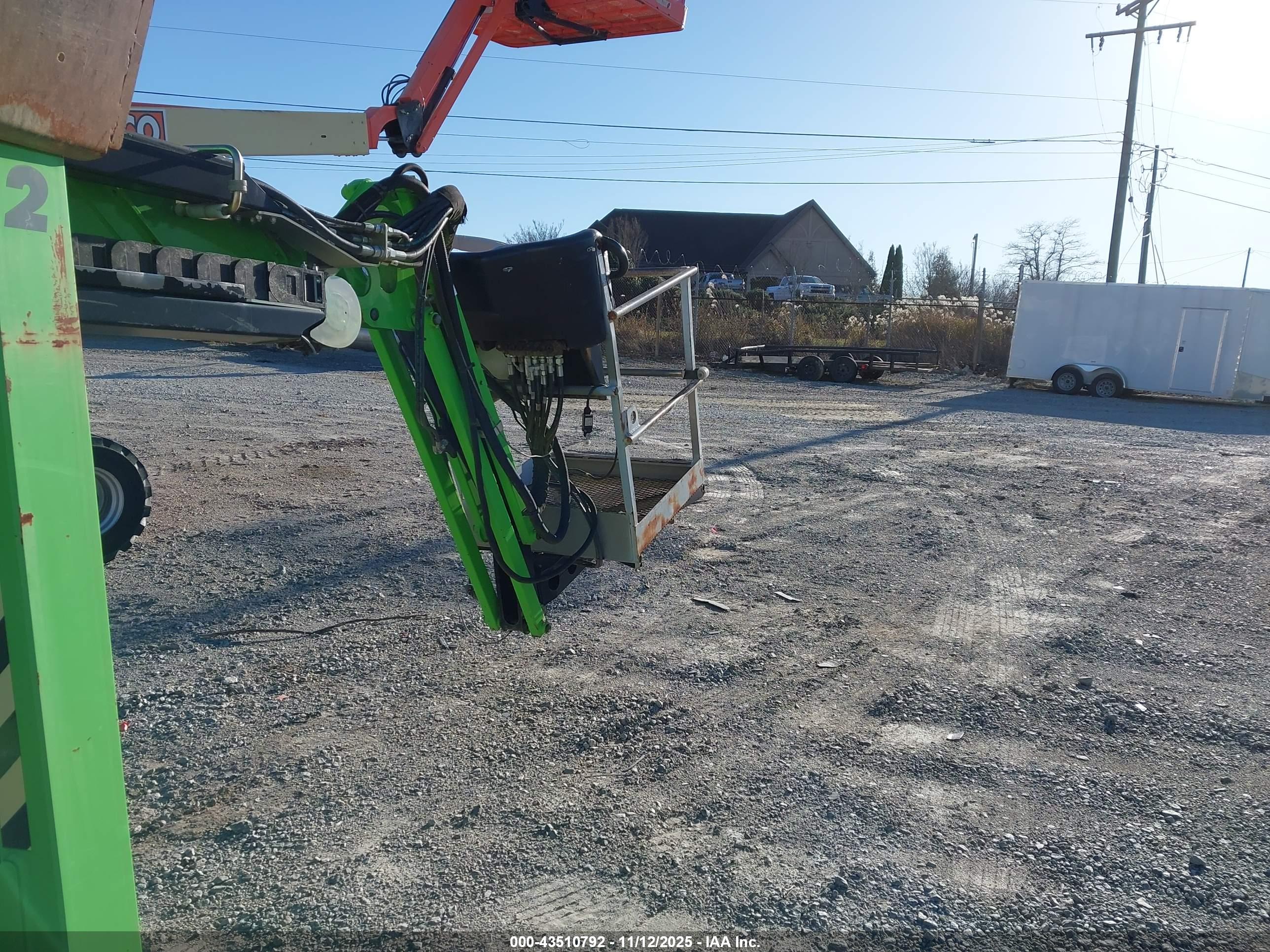 NIFTYLIFT MAN image 5