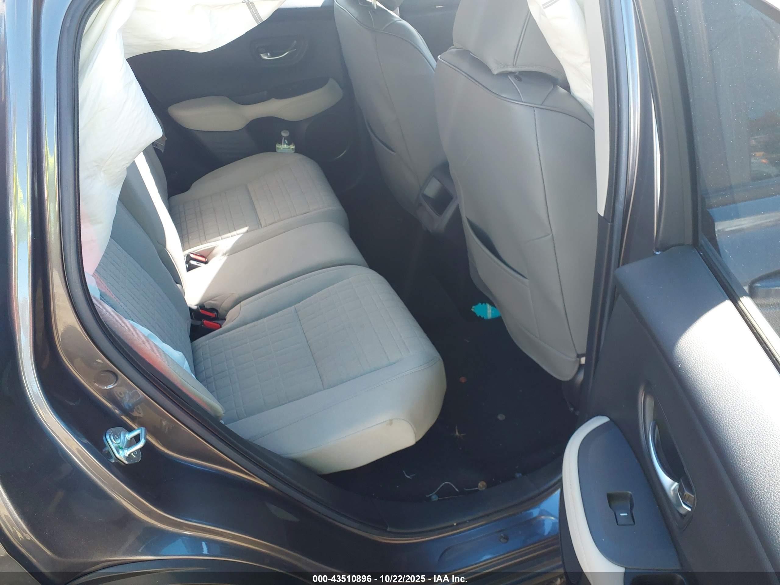 HONDA HR-V image 8