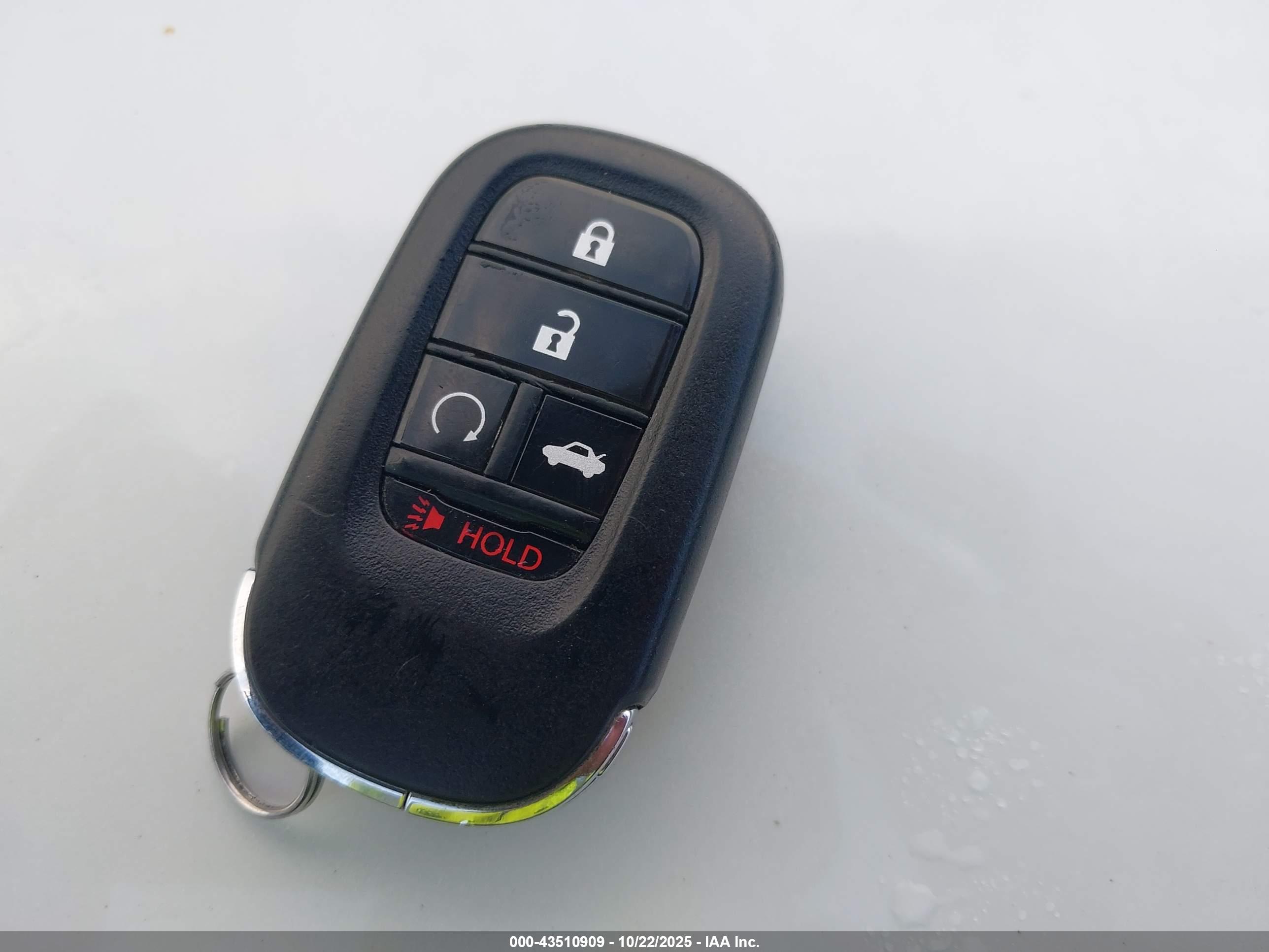 HONDA ACCORD image 11