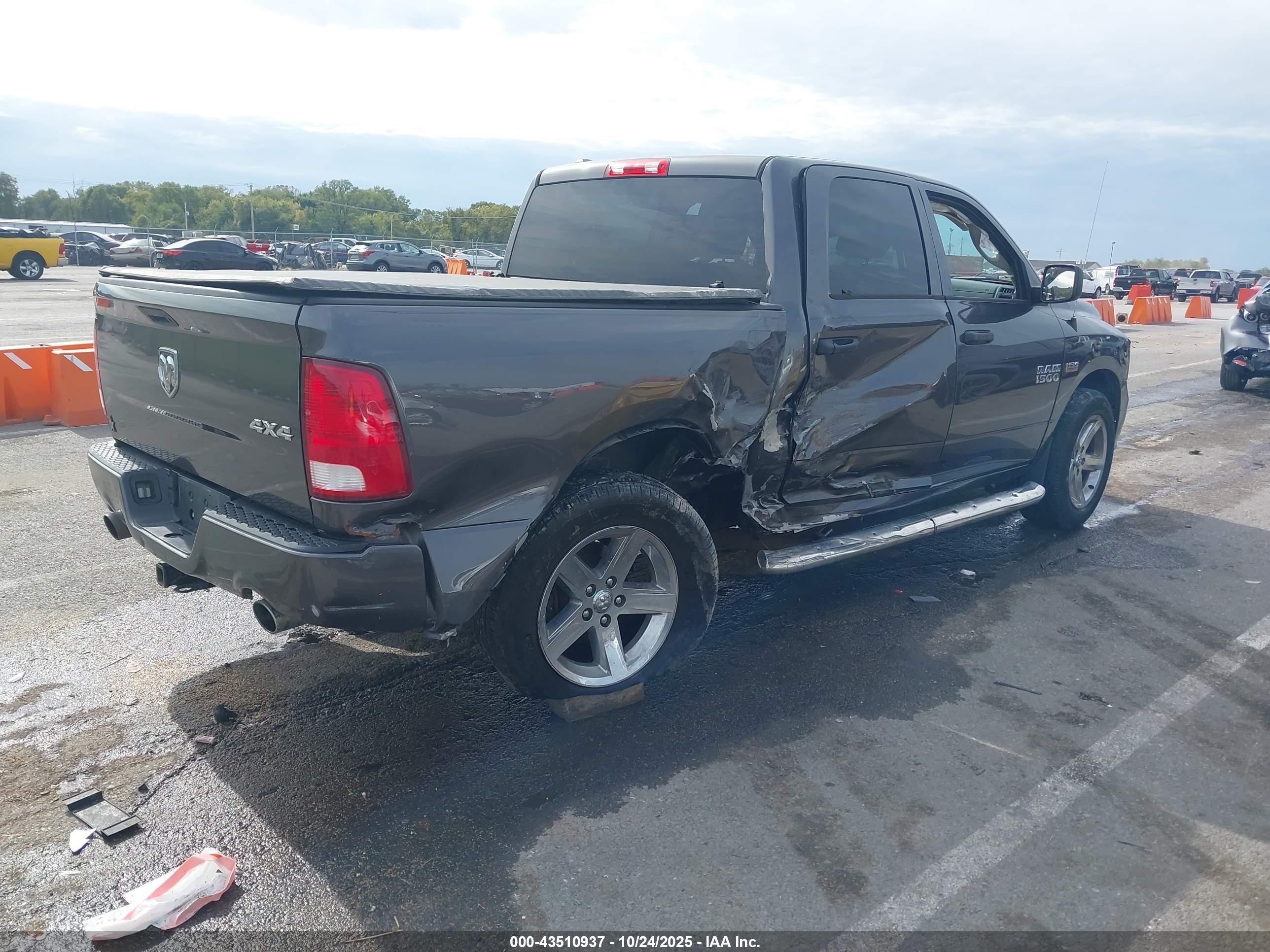 RAM 1500 image 4