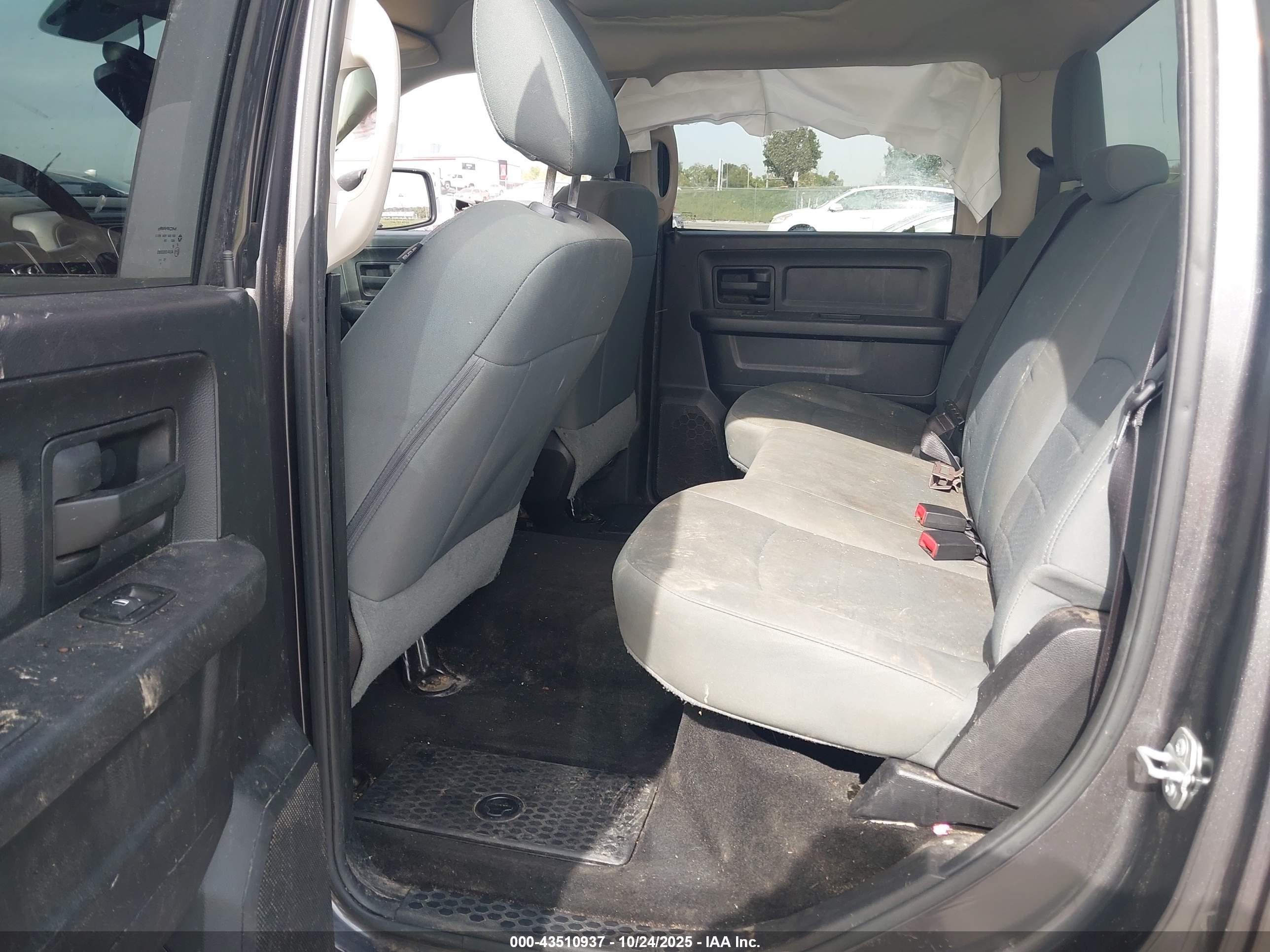 RAM 1500 image 8