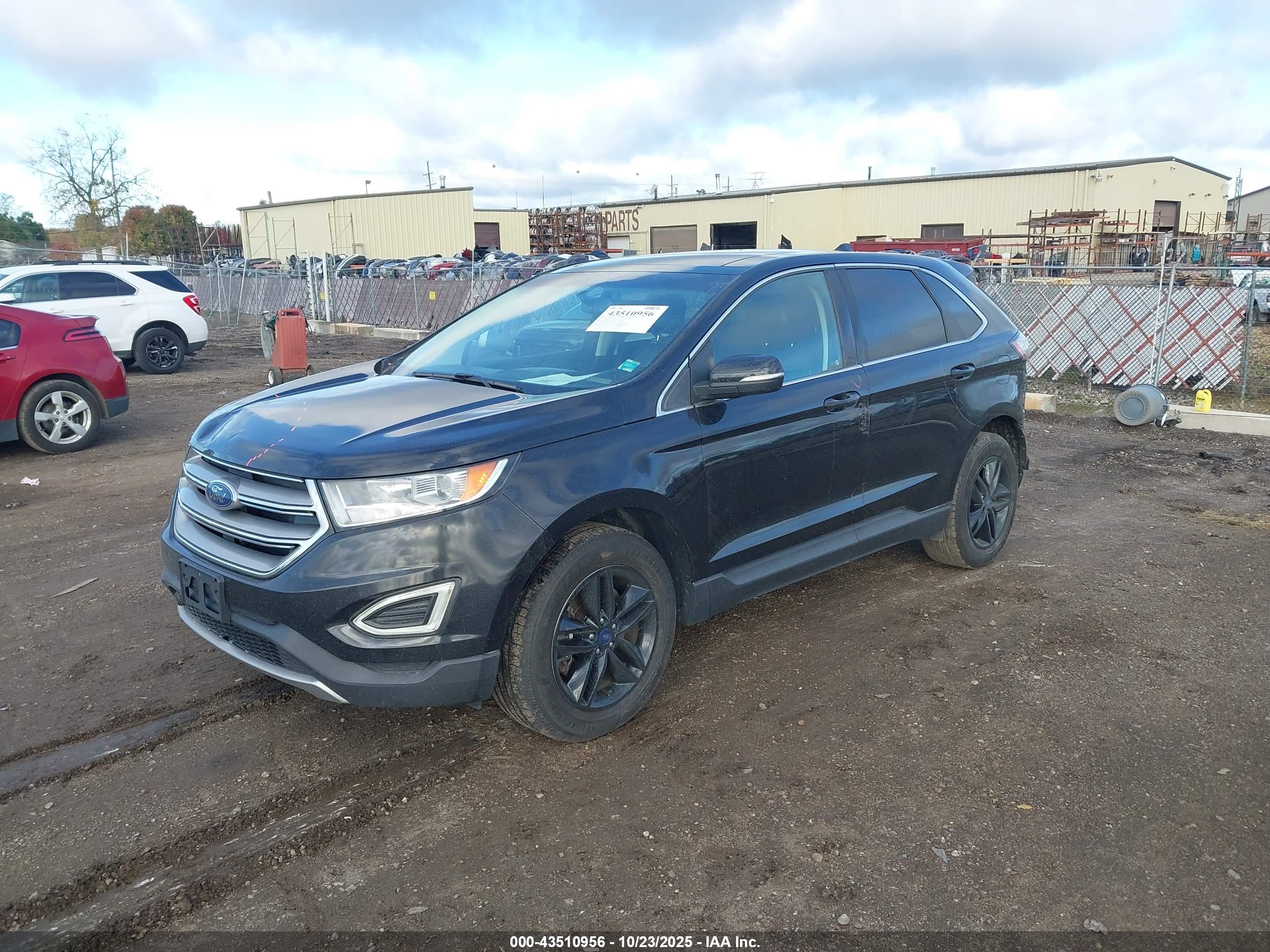 FORD EDGE image 2