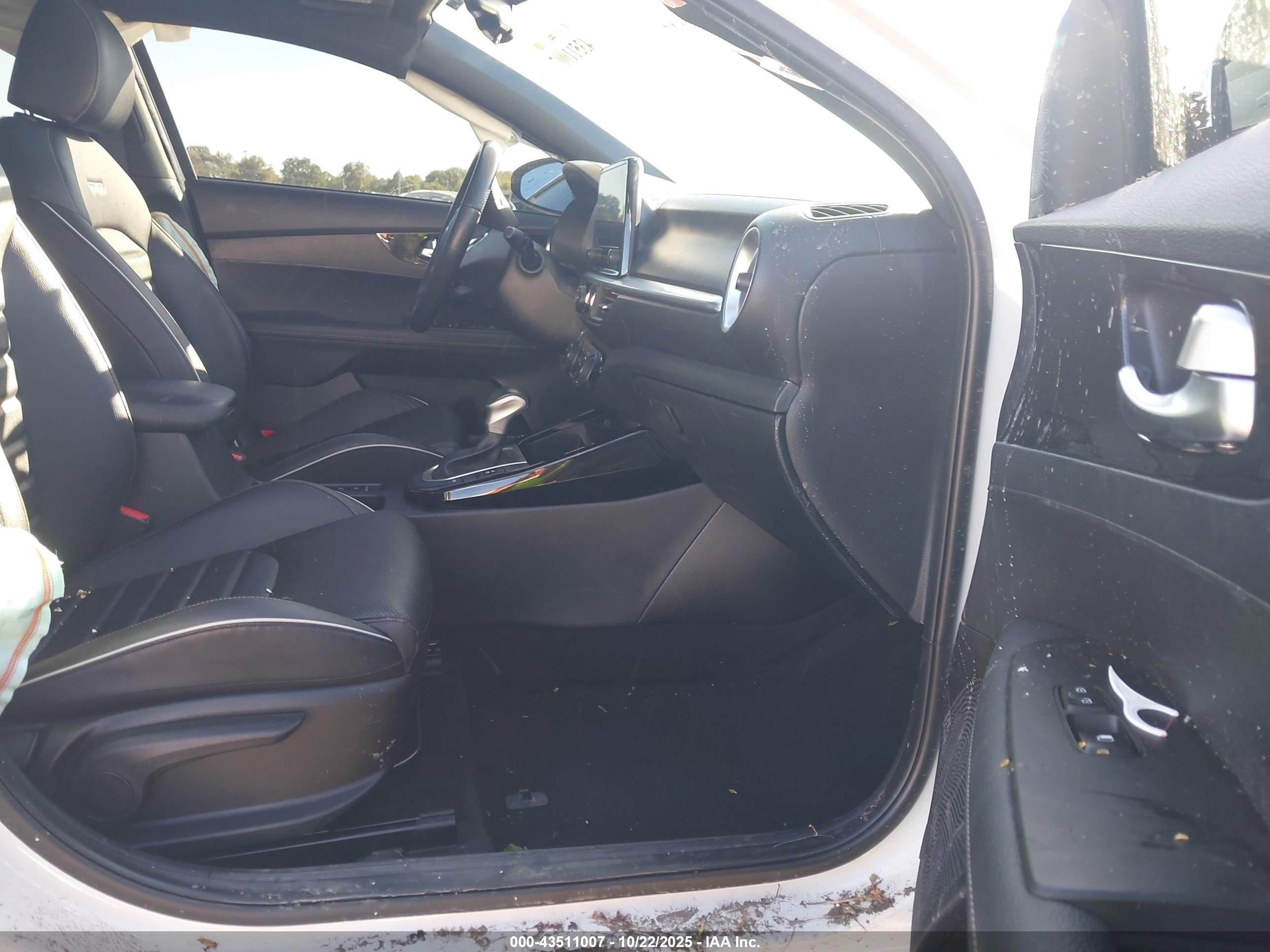 KIA FORTE image 5