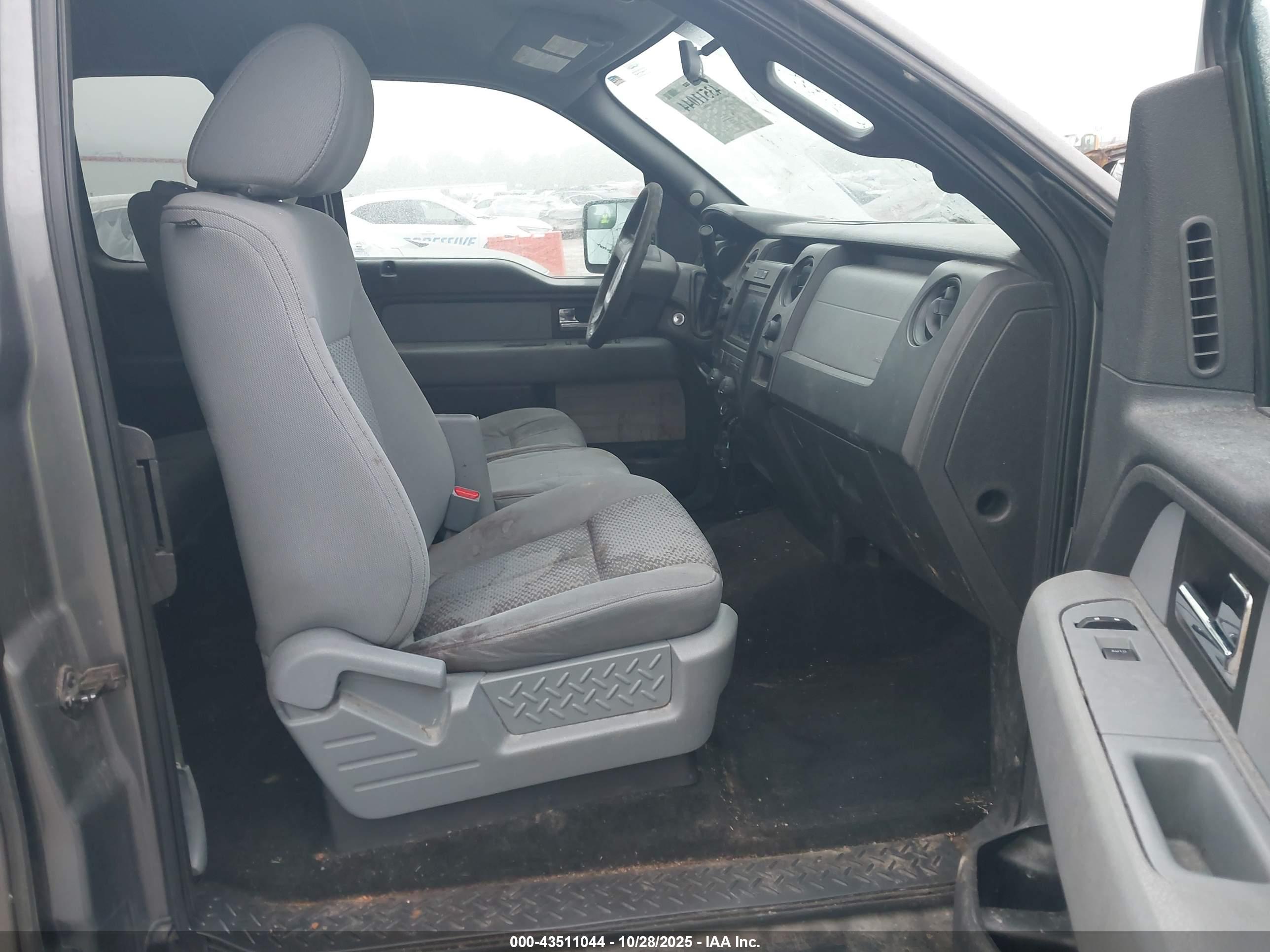 FORD F-150 image 5