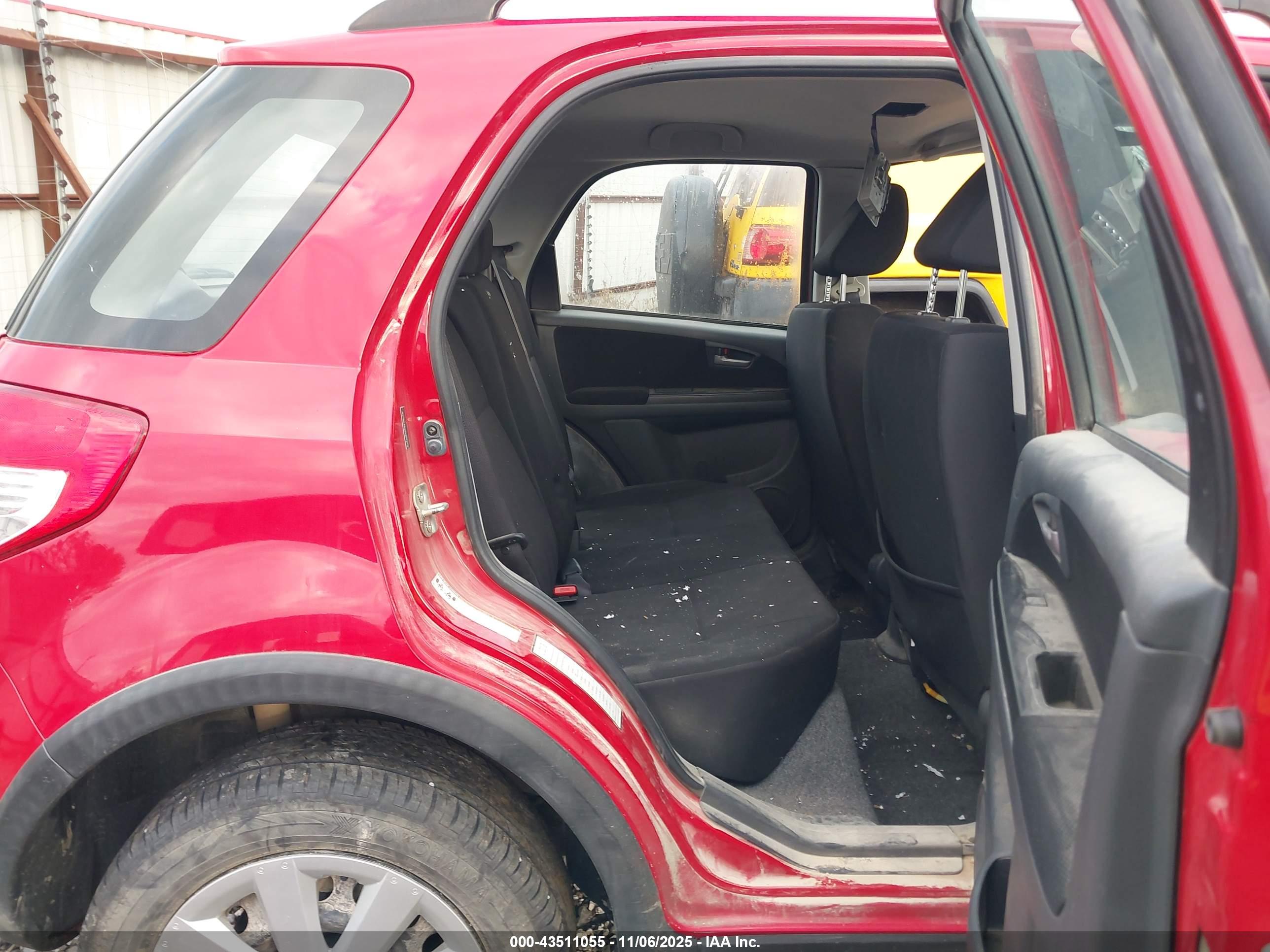 SUZUKI SX4 image 8