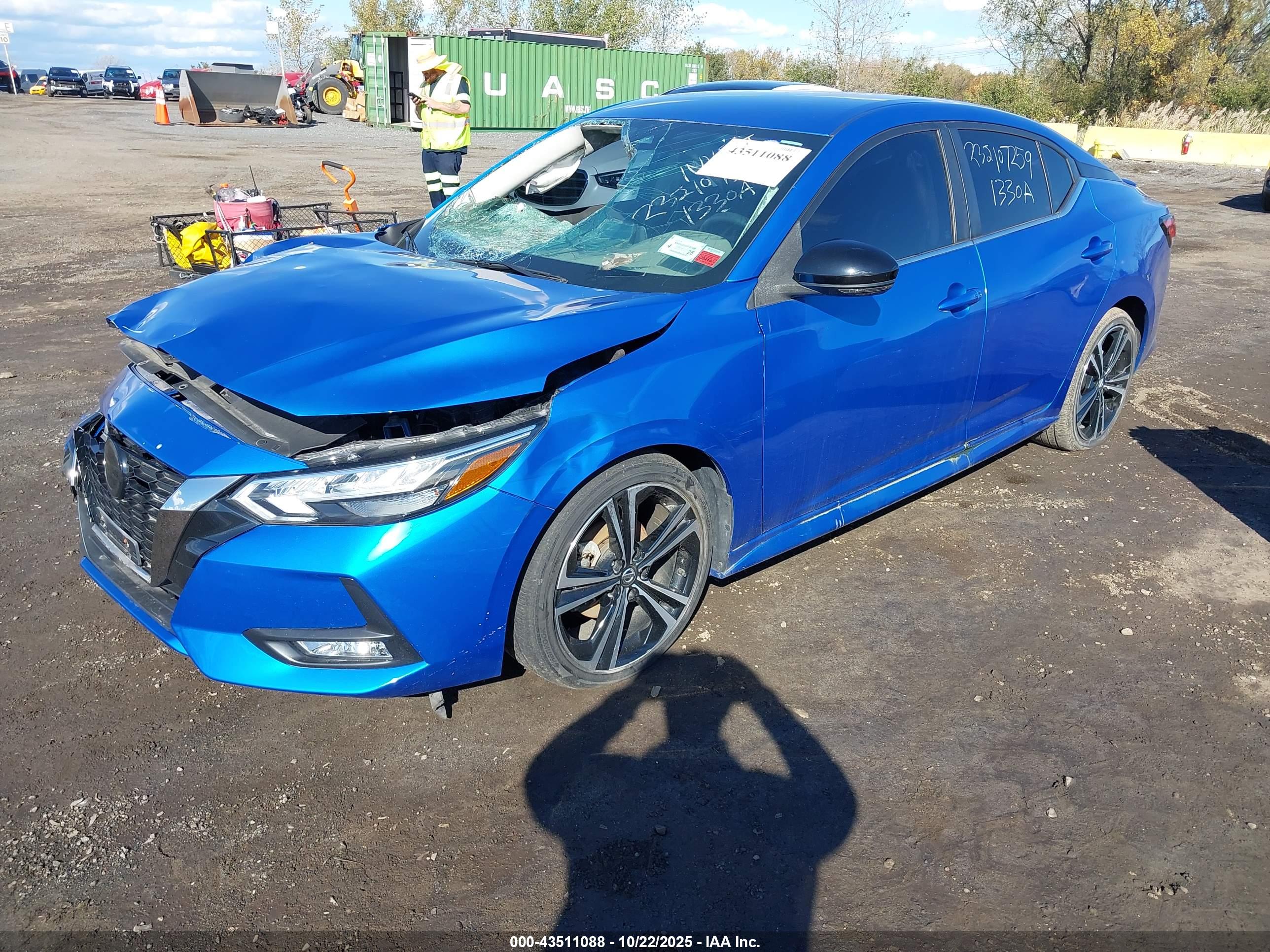 NISSAN SENTRA image 2
