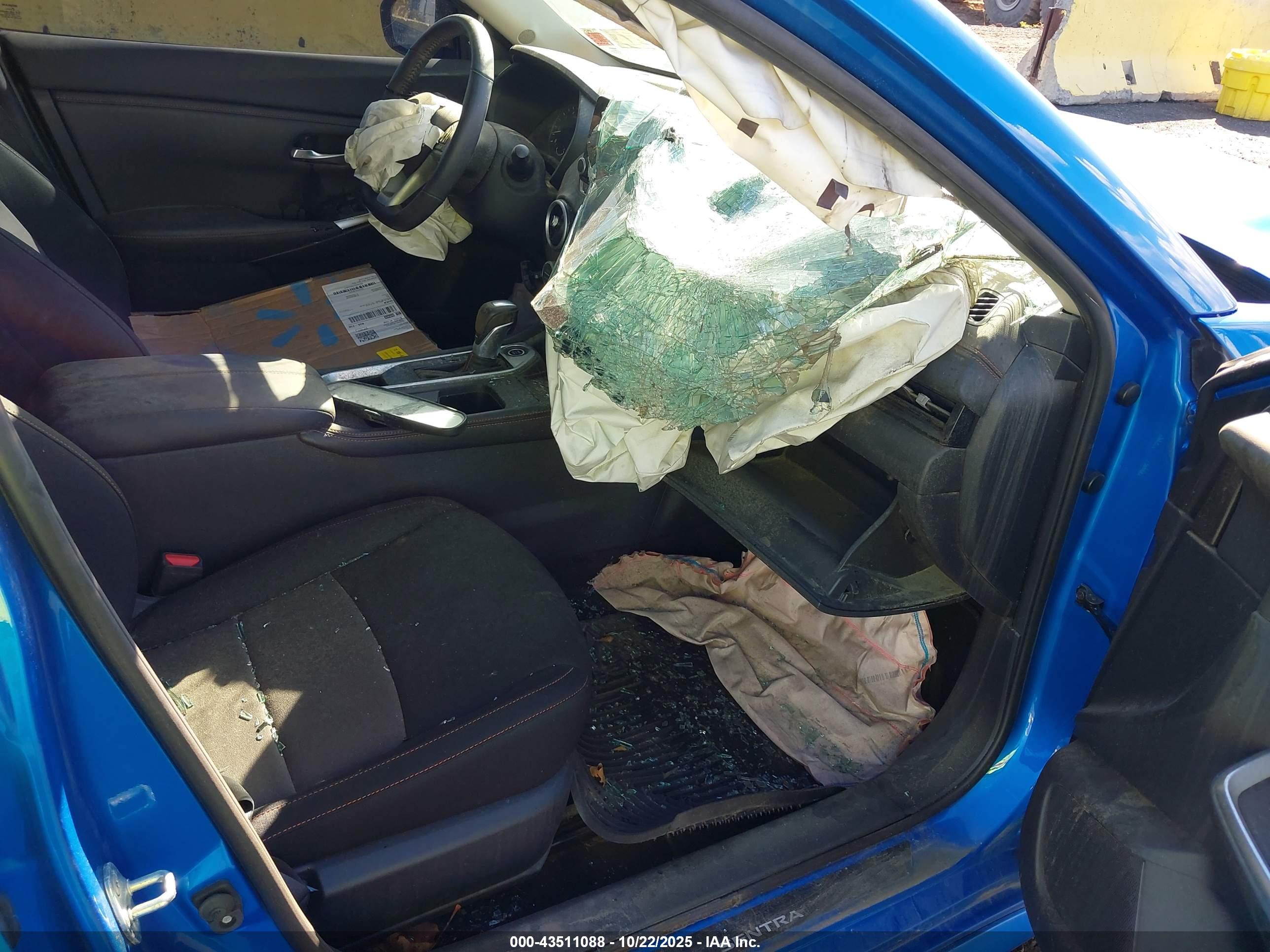 NISSAN SENTRA image 5