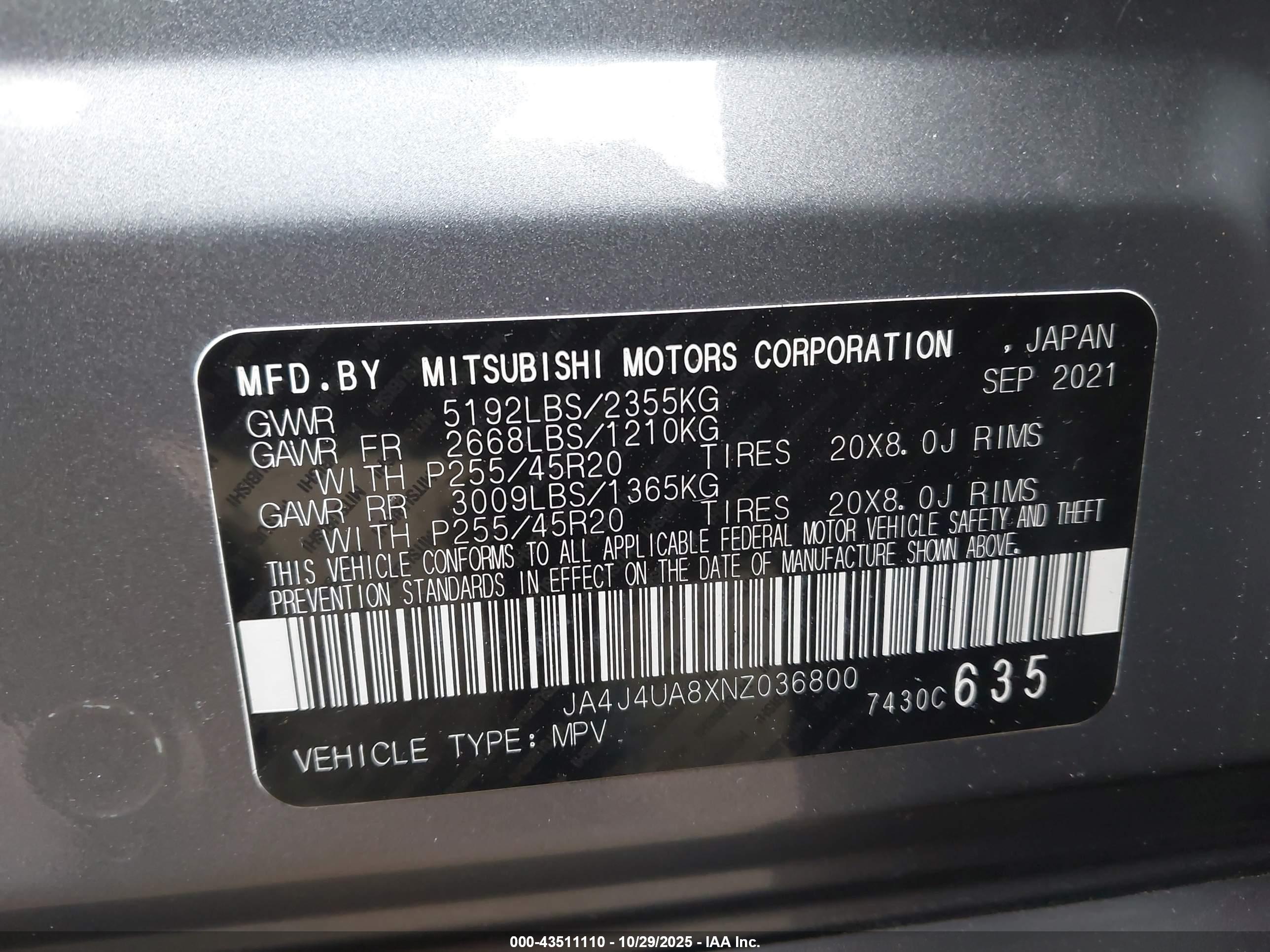MITSUBISHI OUTLANDER image 9
