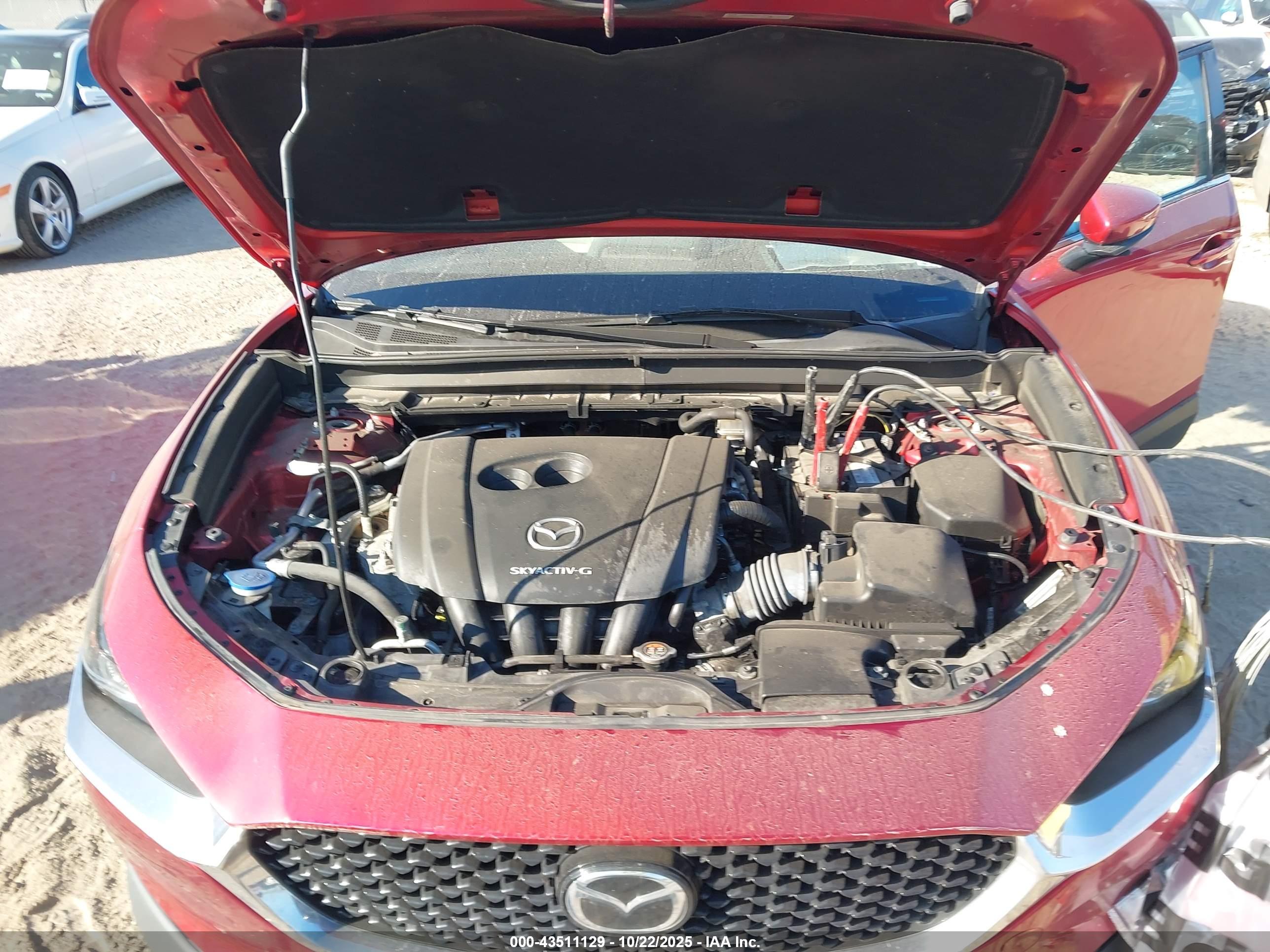 MAZDA CX-30 image 10