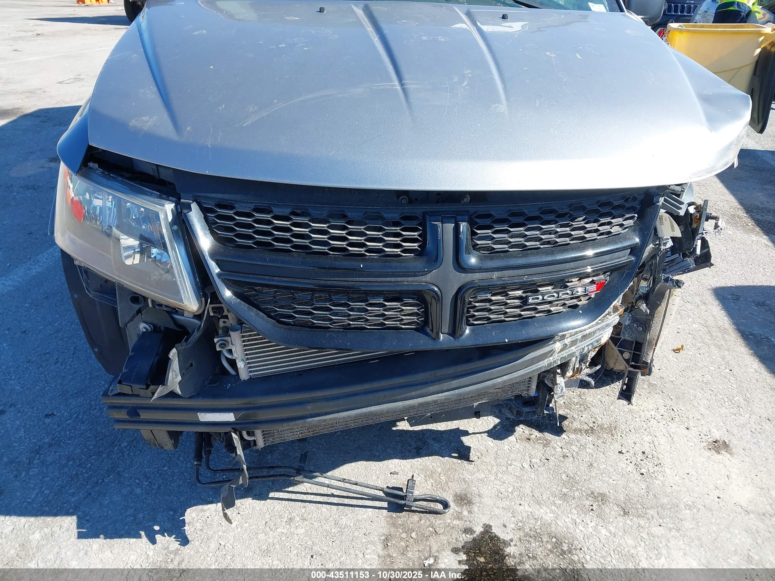 DODGE JOURNEY image 6