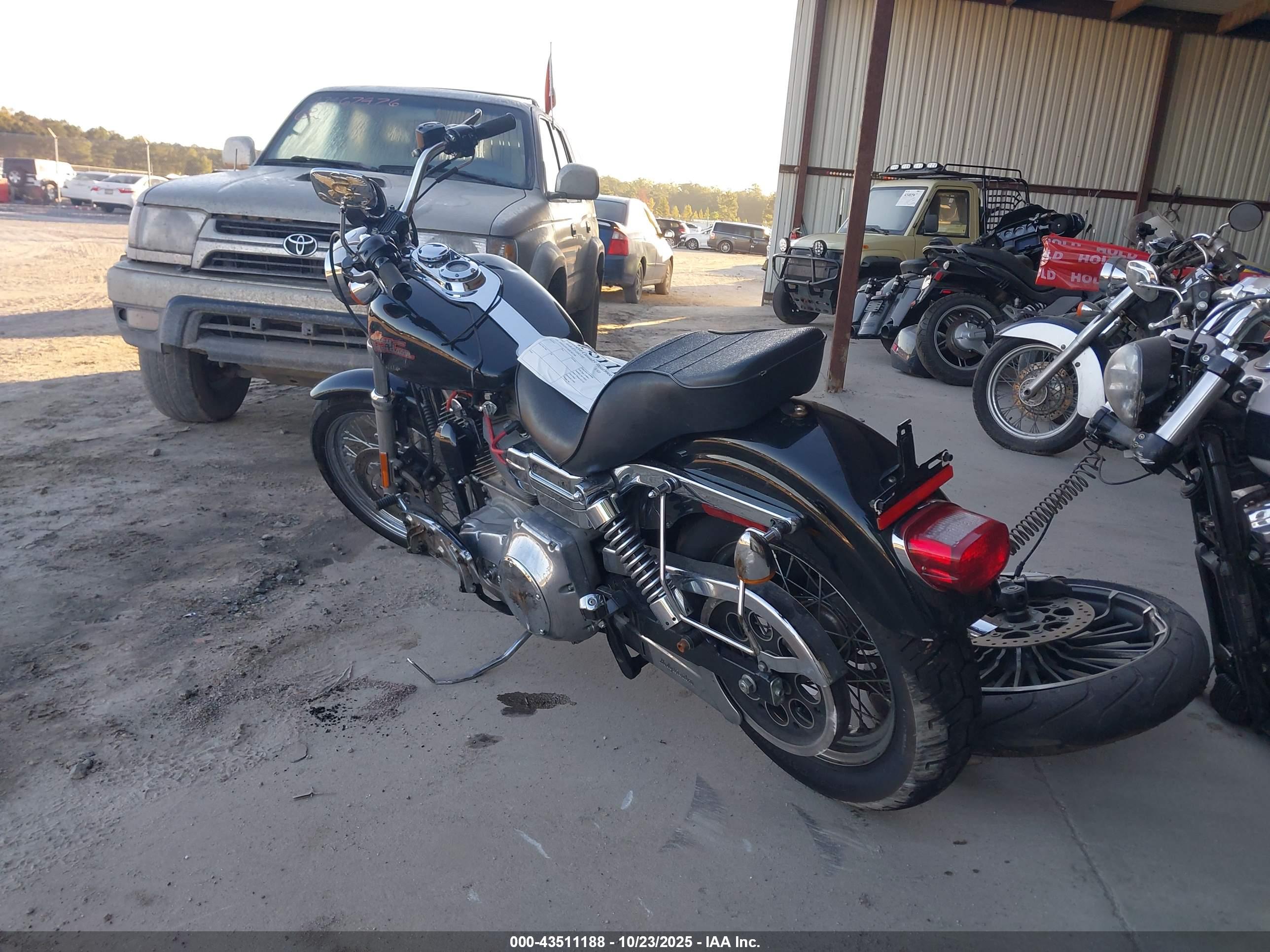 HARLEY-DAVIDSON FXD image 3