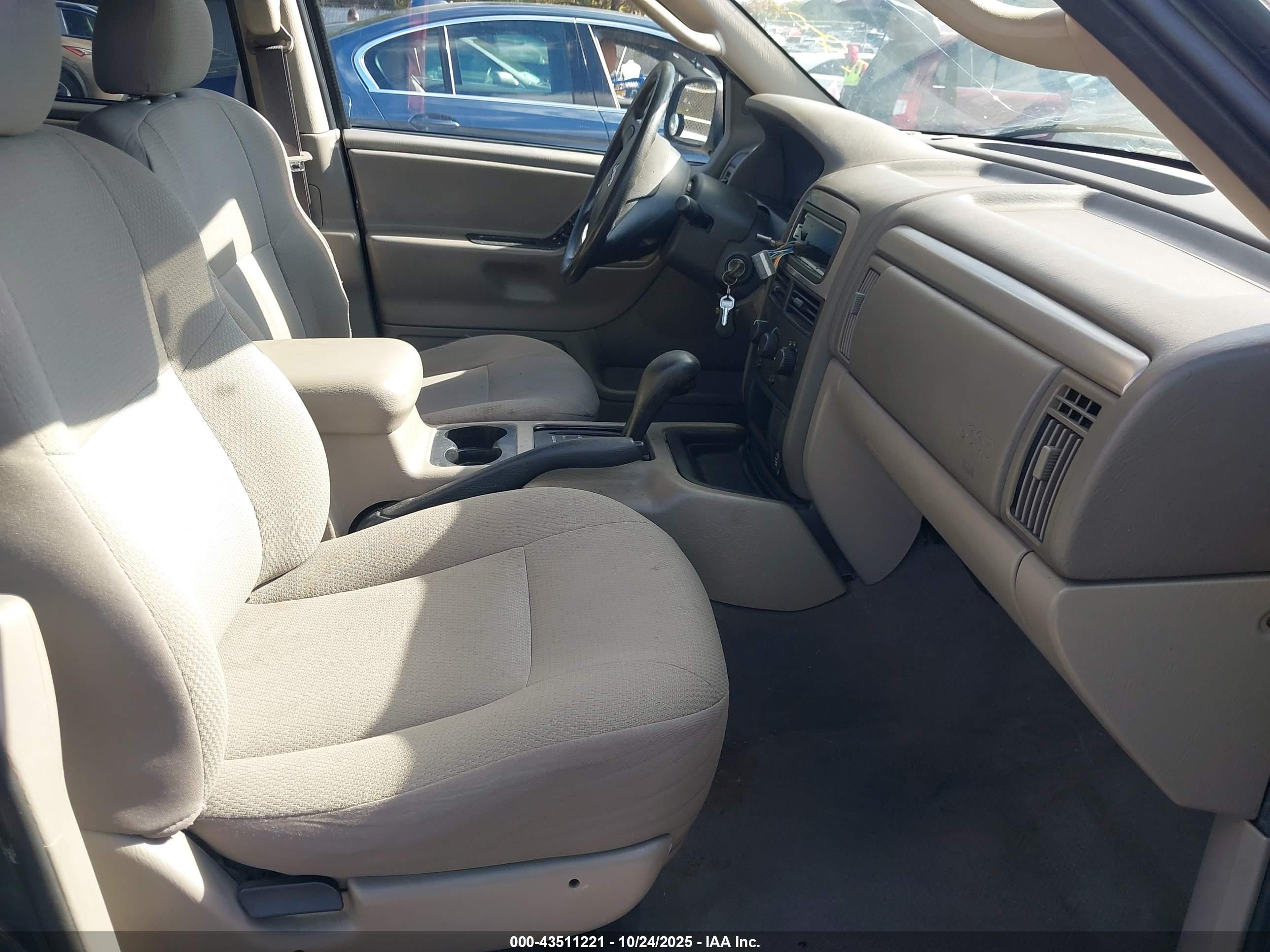 JEEP GRAND image 5