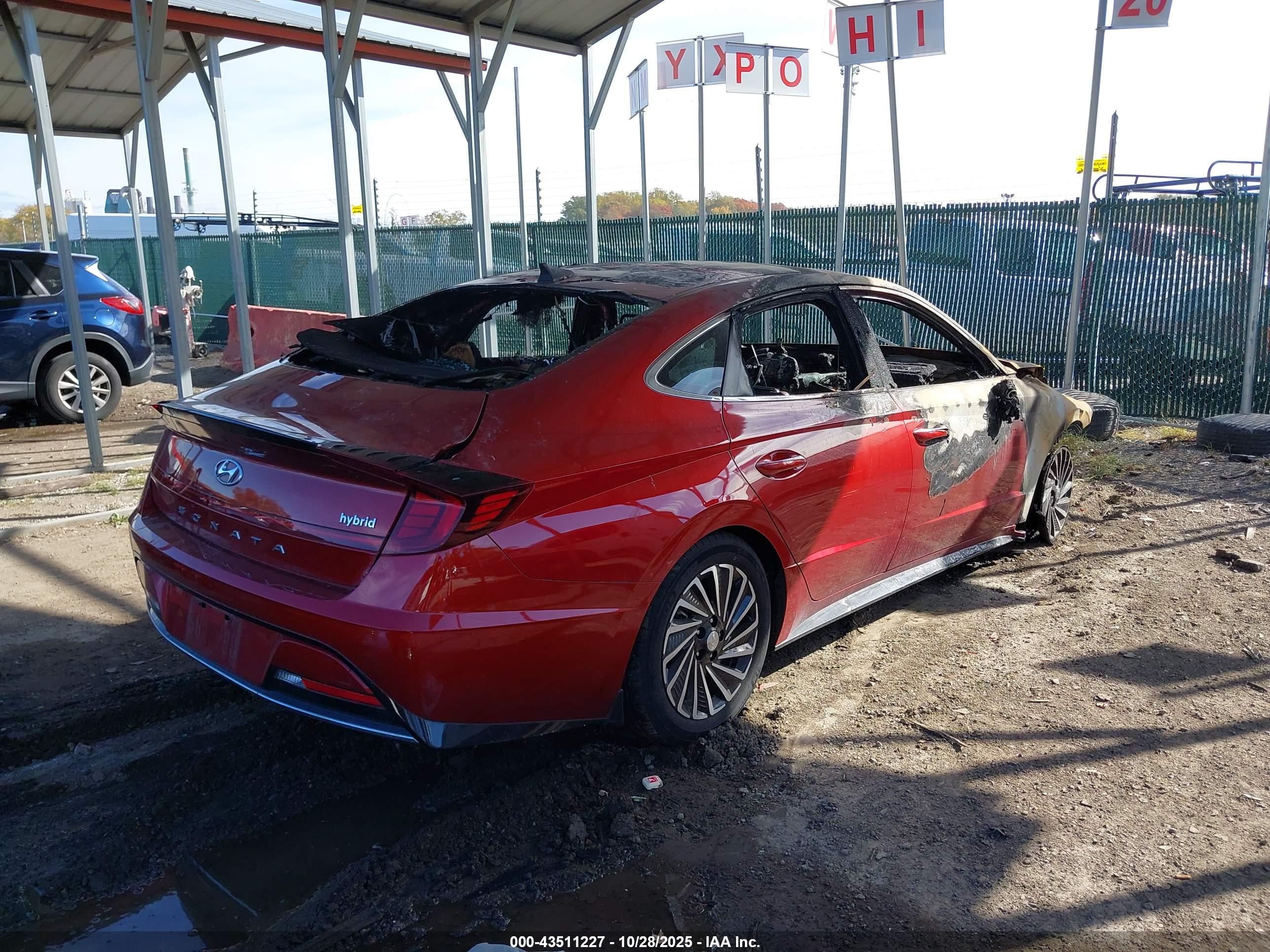 HYUNDAI SONATA image 4