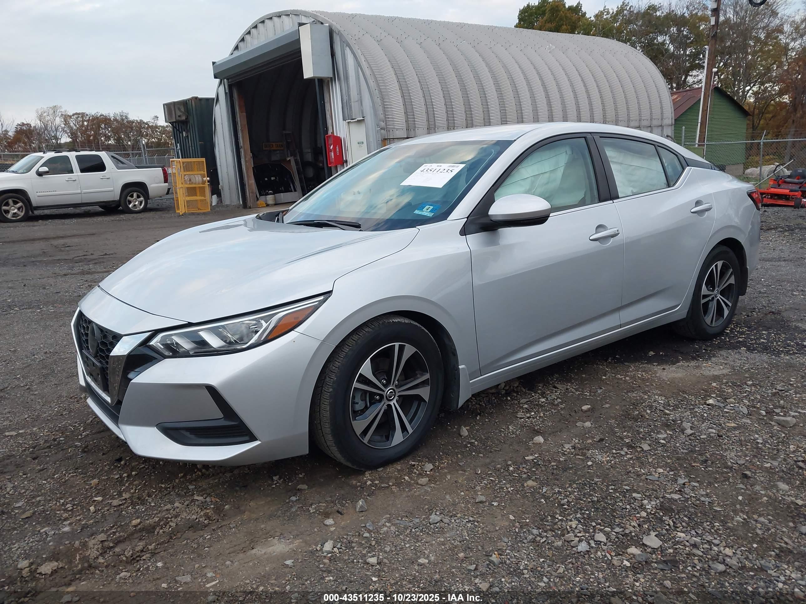 NISSAN SENTRA image 2