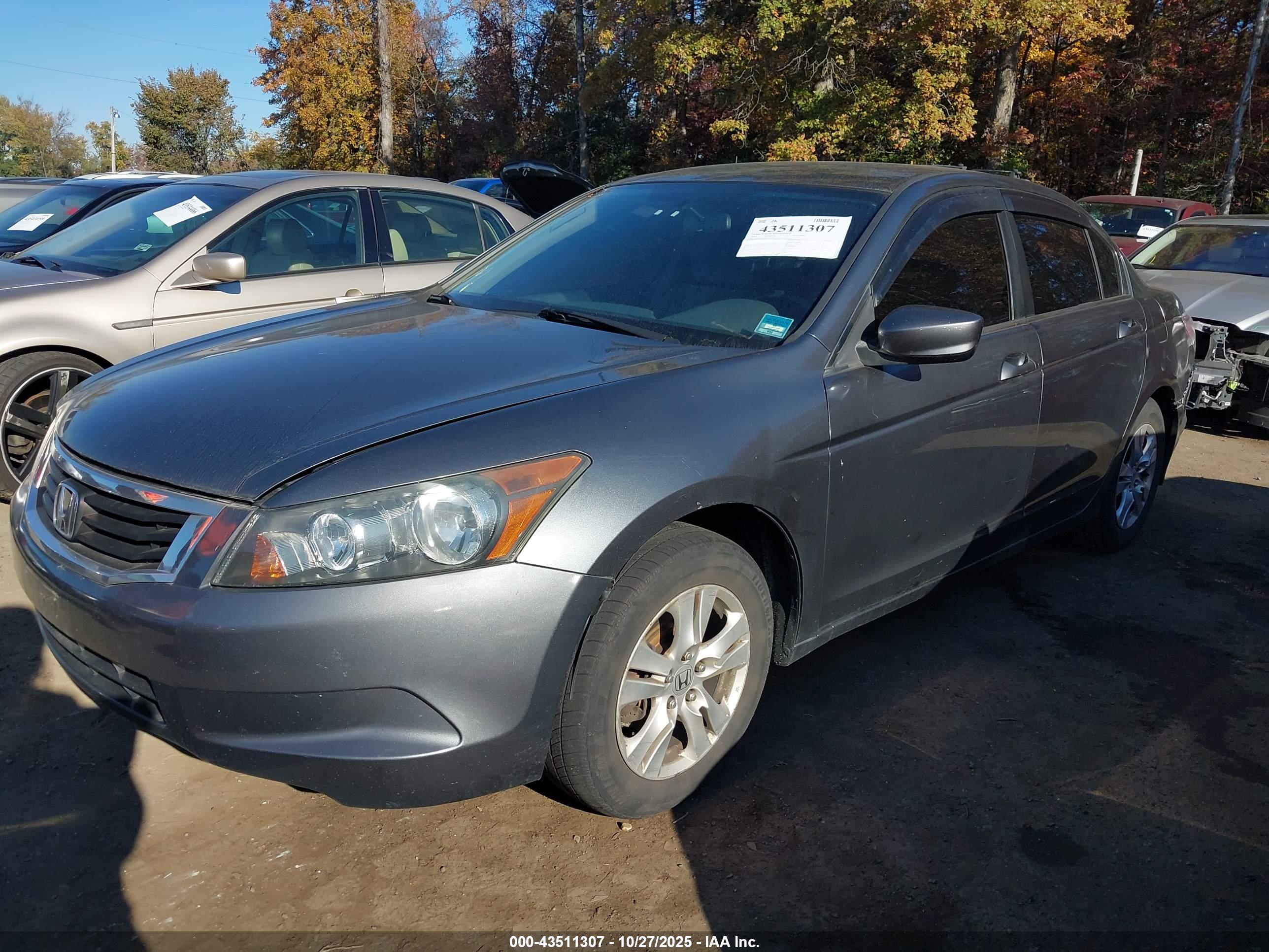 HONDA ACCORD image 2