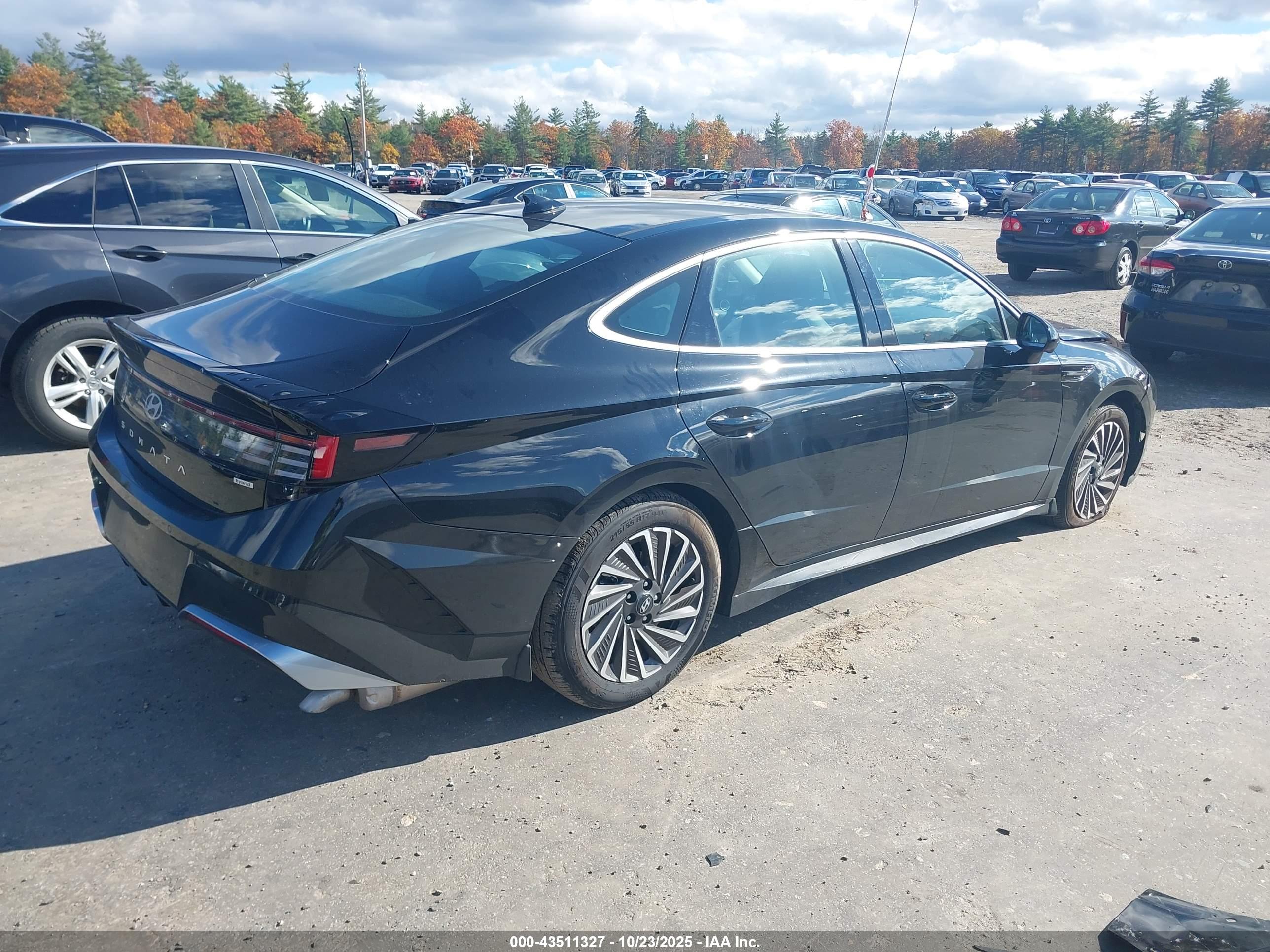 HYUNDAI SONATA image 4