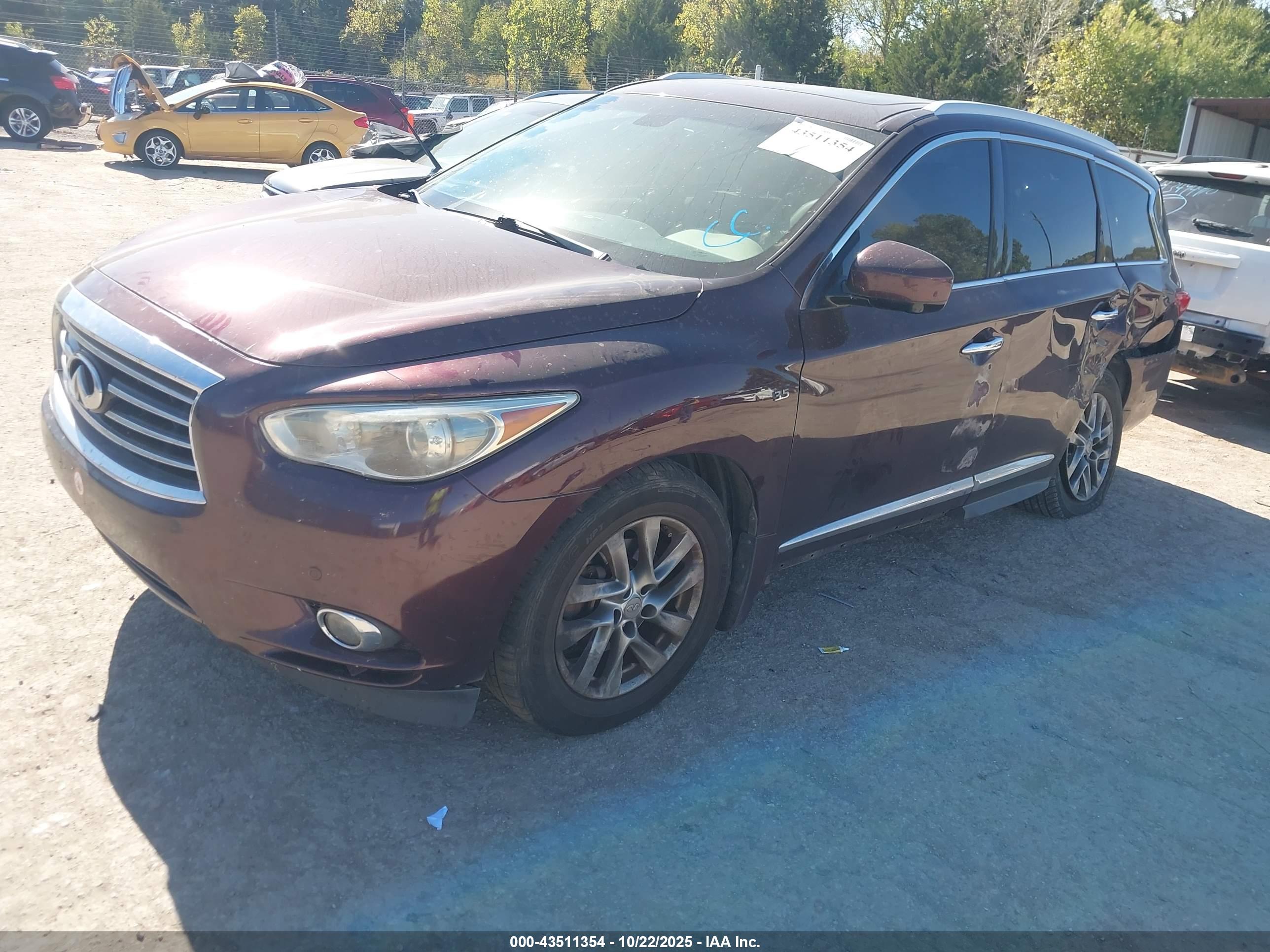 INFINITI QX60 image 2