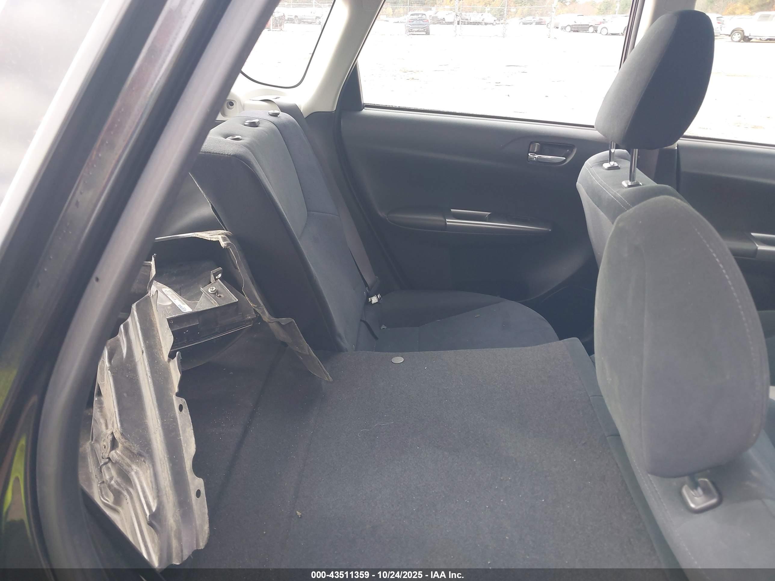 SUBARU IMPREZA image 8