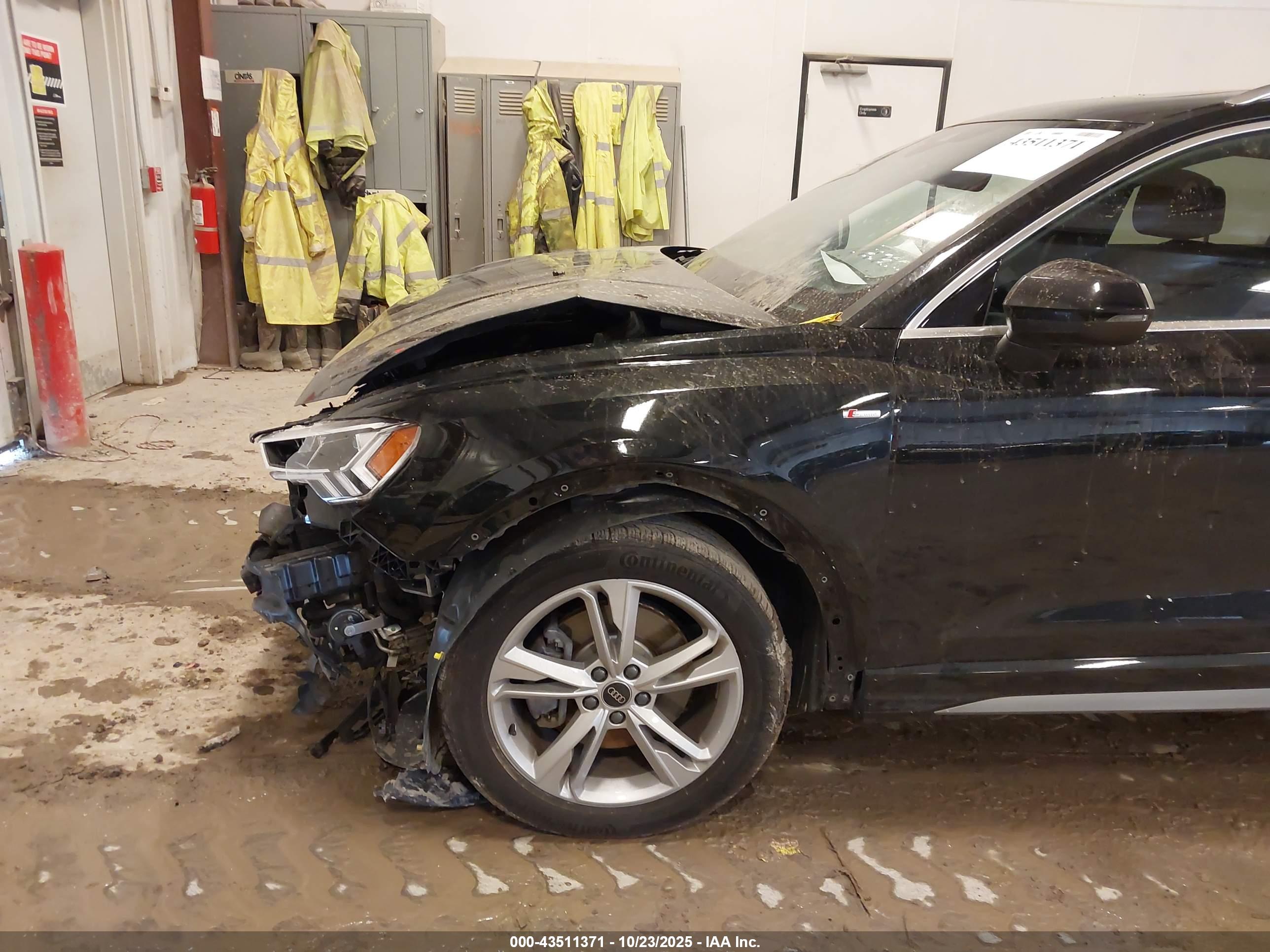 AUDI Q3 image 6