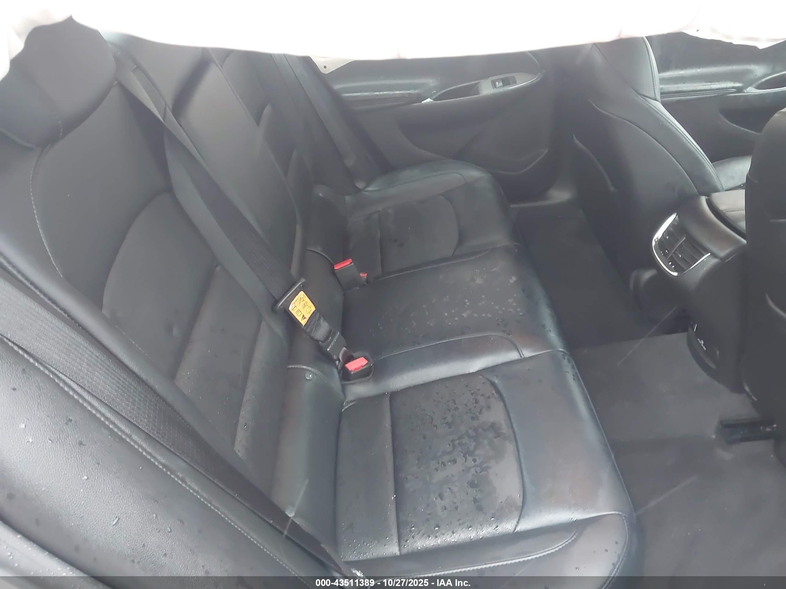 CHEVROLET MALIBU image 8