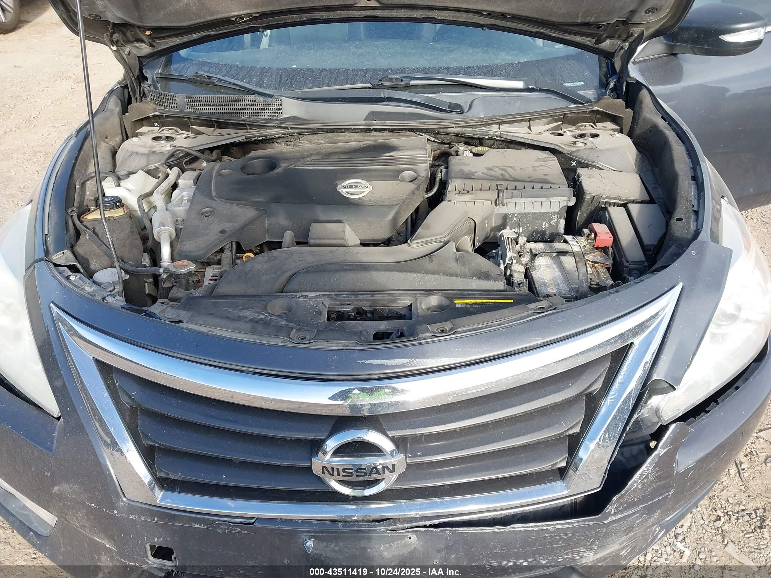 NISSAN ALTIMA image 10