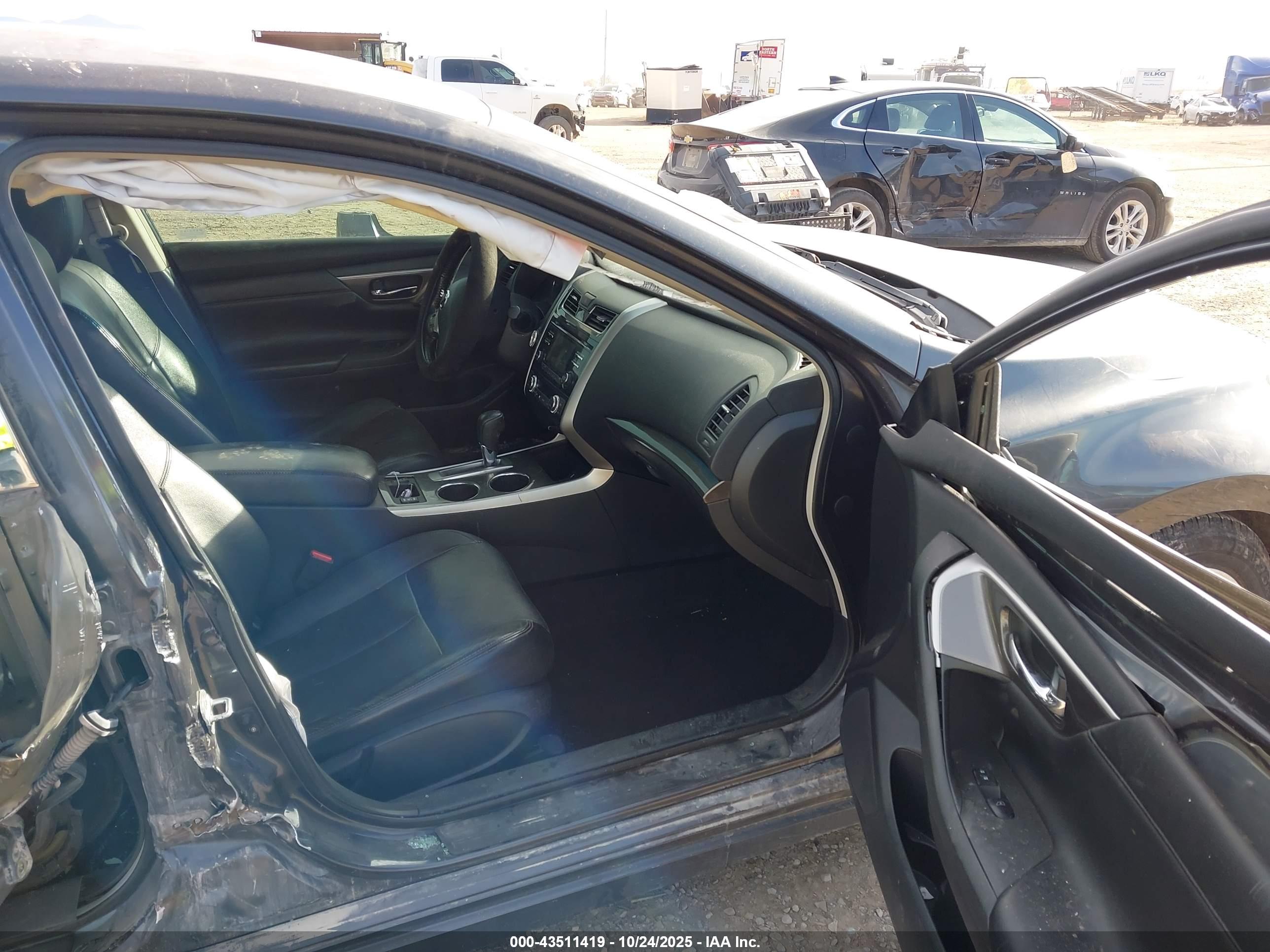NISSAN ALTIMA image 5