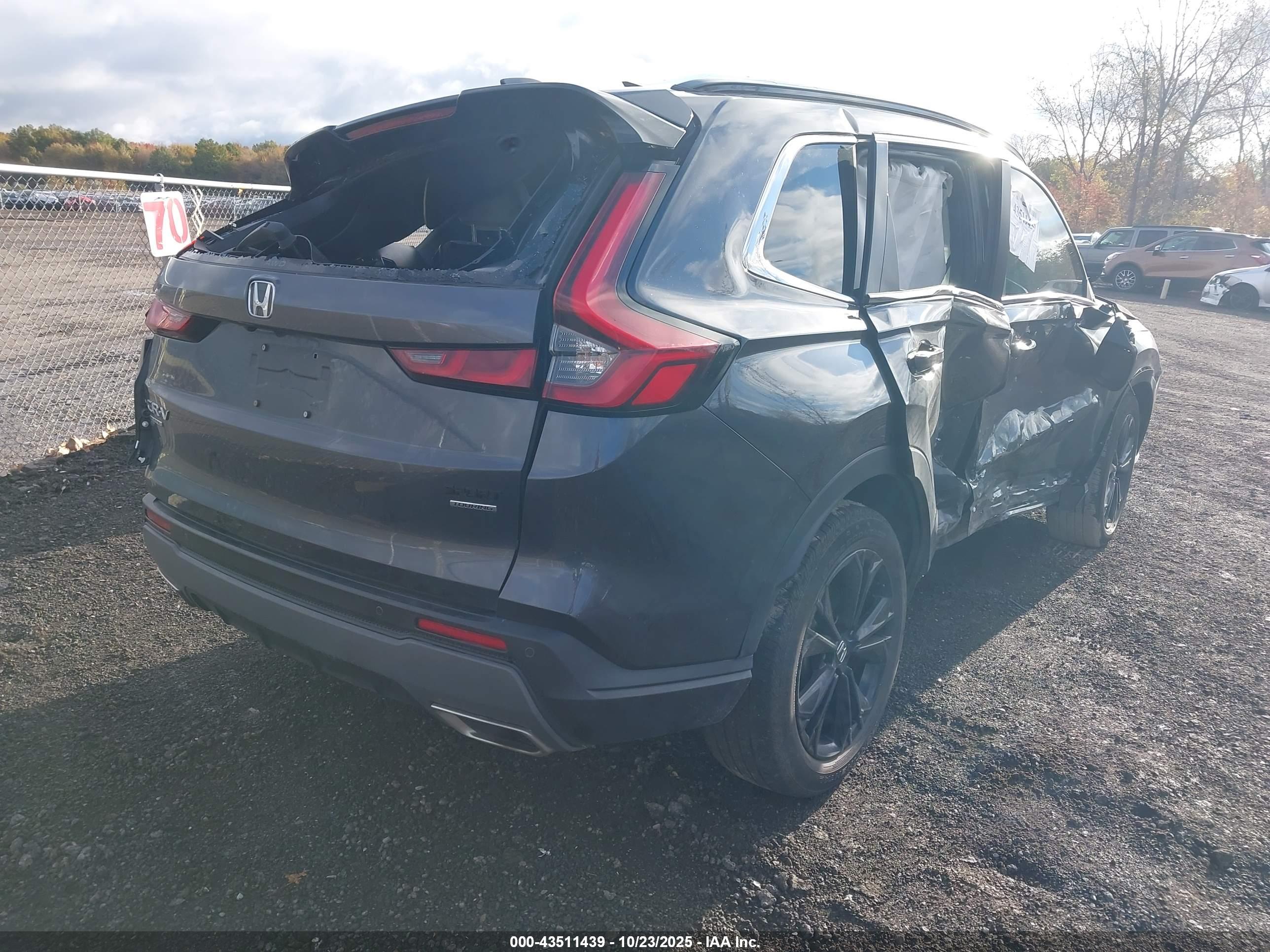 HONDA CR-V image 4
