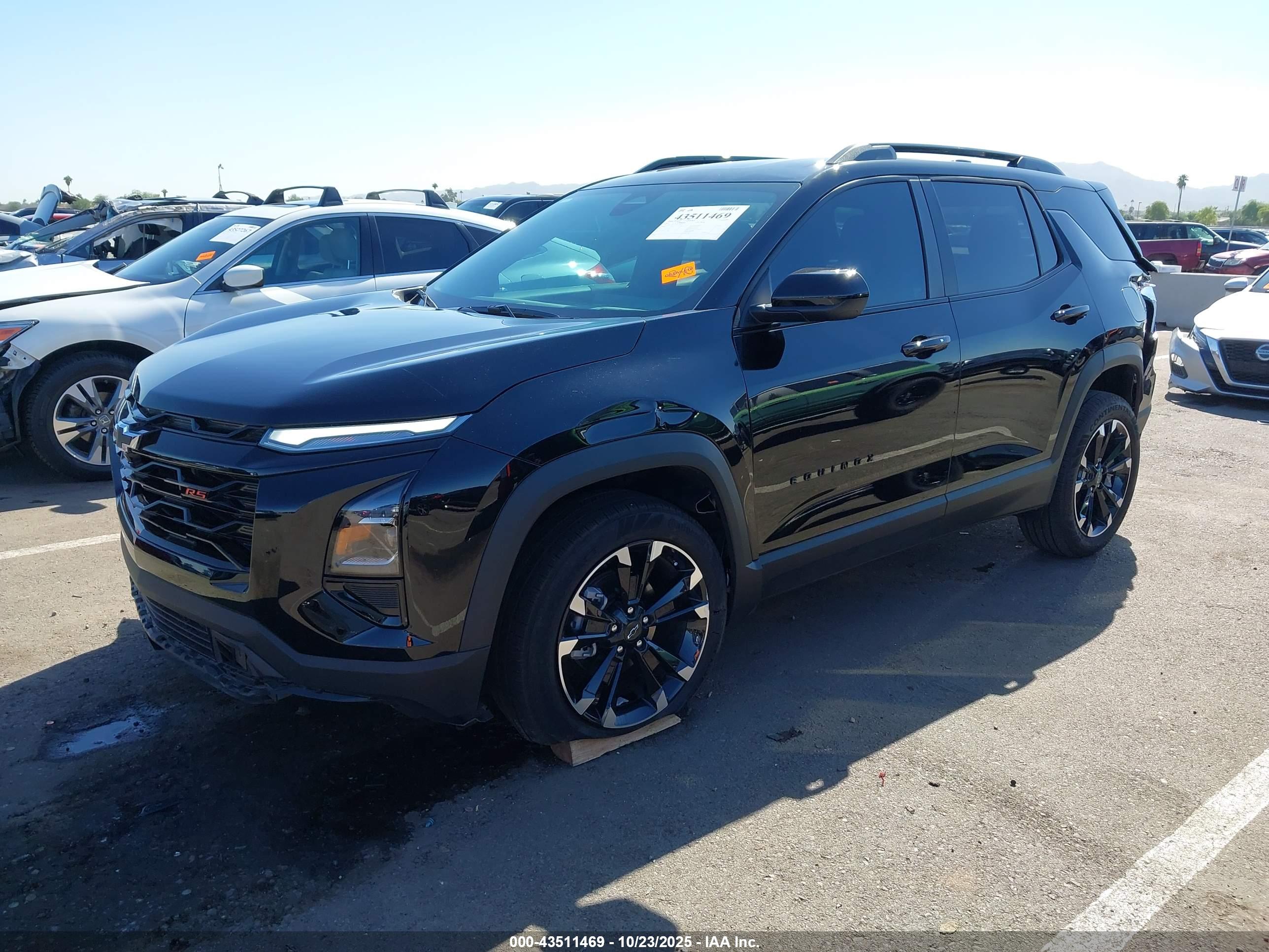 CHEVROLET EQUINOX image 2