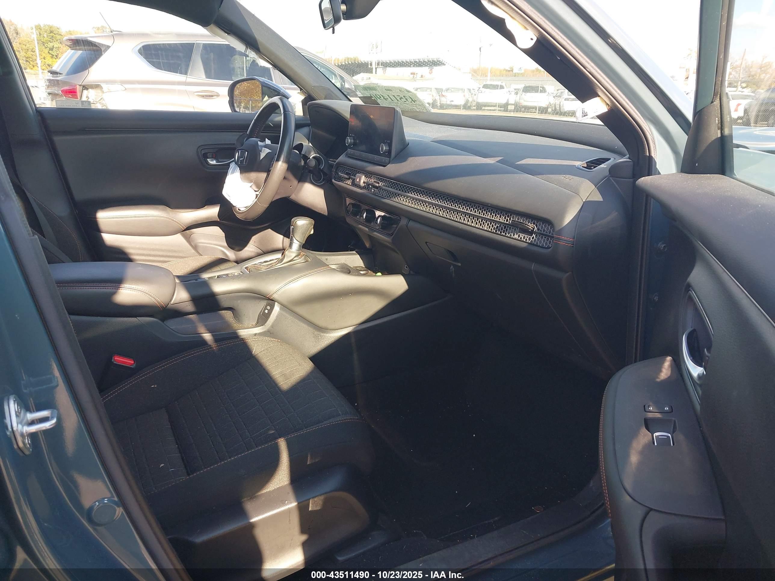 HONDA HR-V image 5