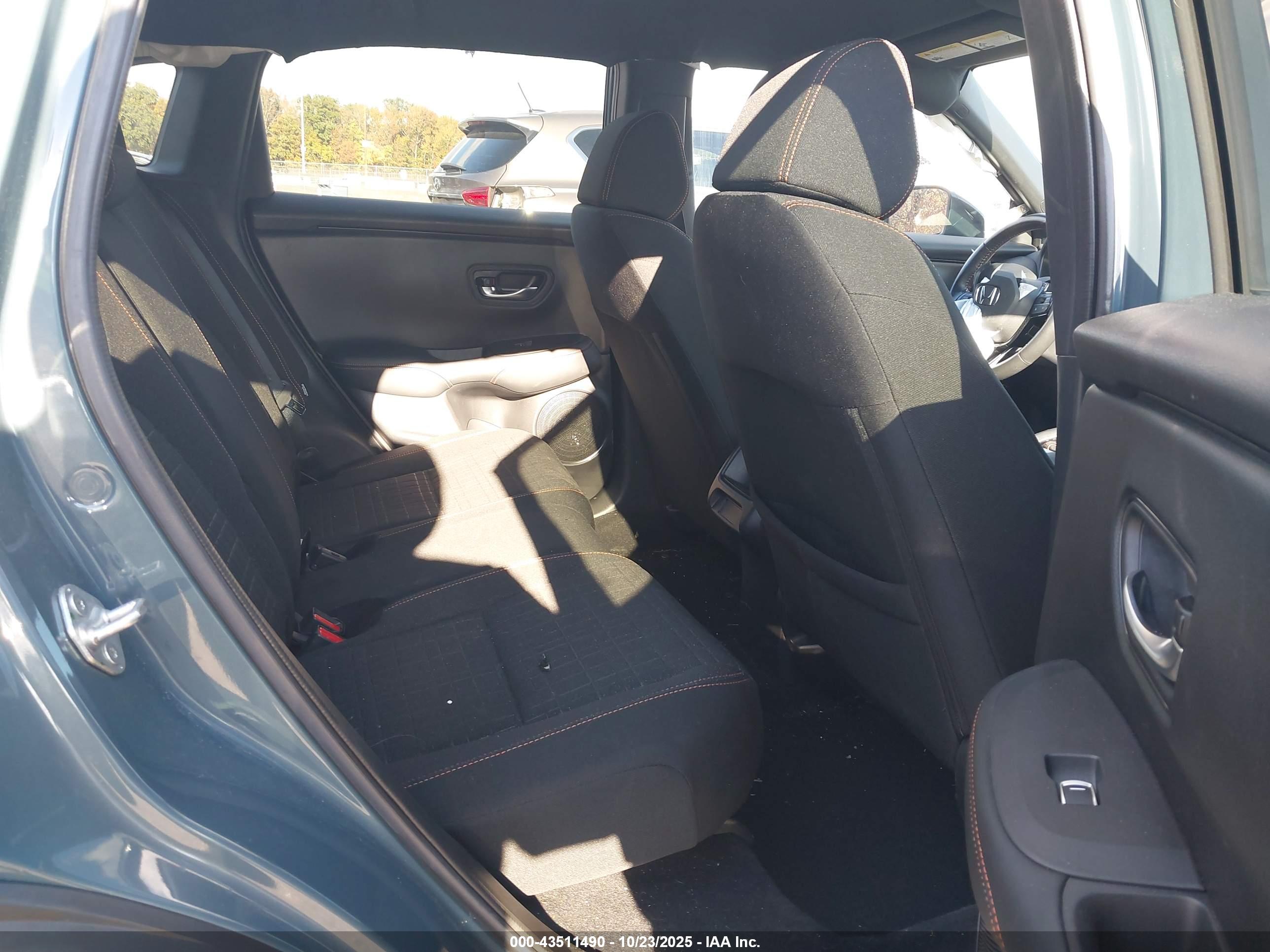 HONDA HR-V image 8