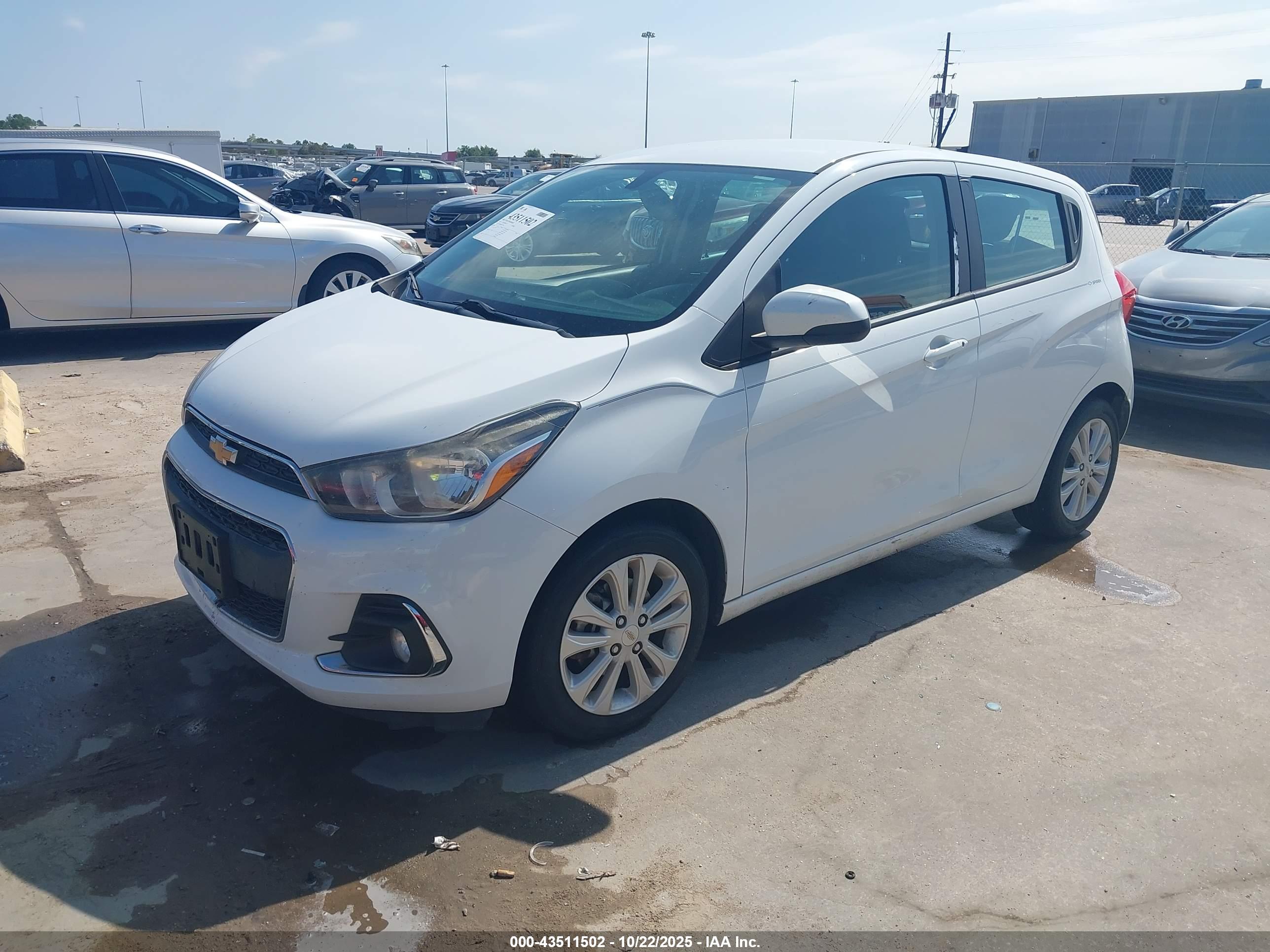 CHEVROLET SPARK image 2