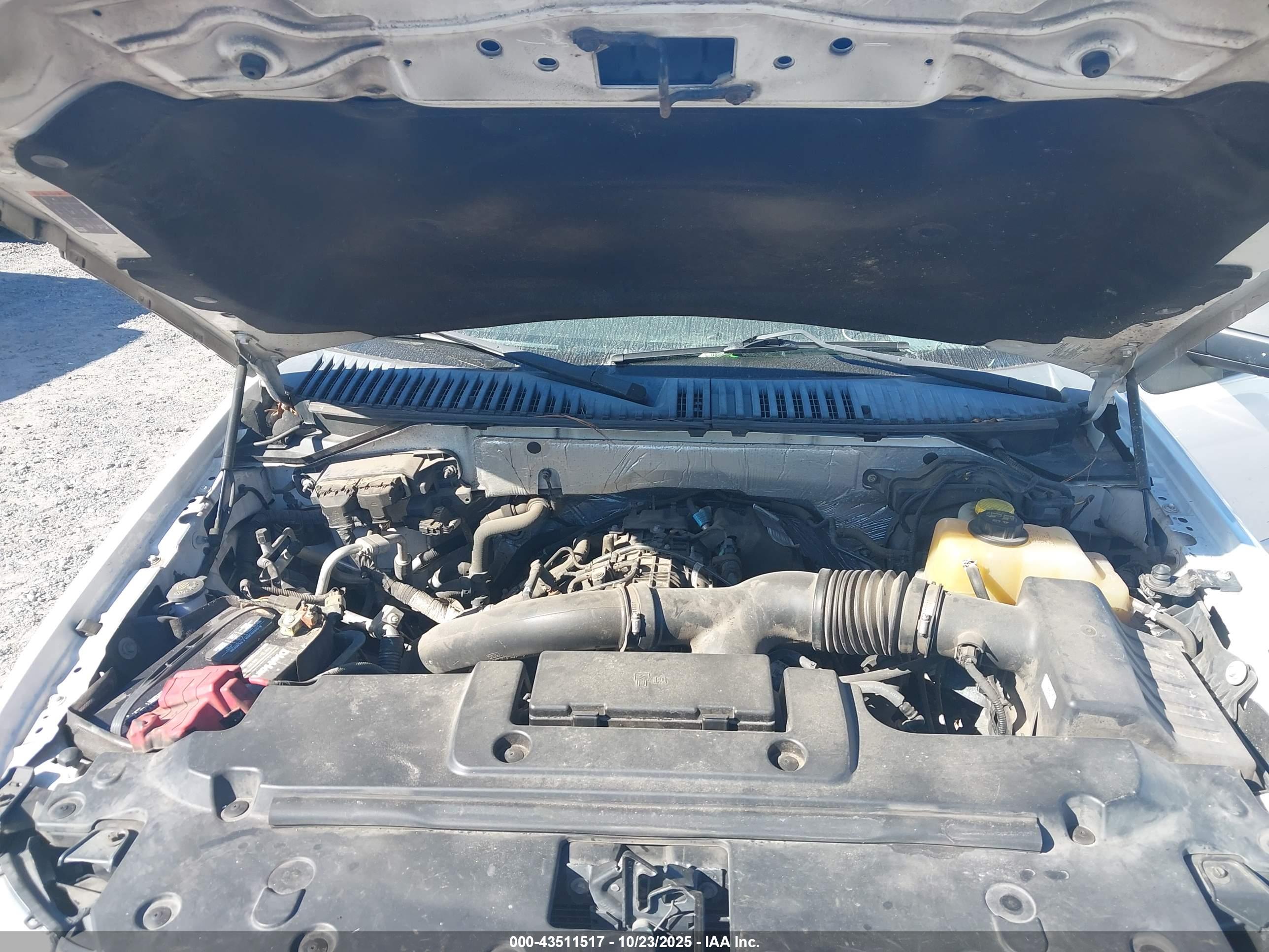 FORD EXPEDITION image 10